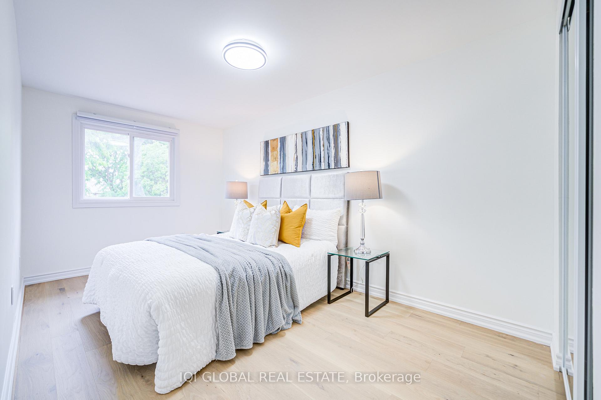 Photo 27 of 27 Providence Crescent, Markham, Milliken Mills West — HOMEH