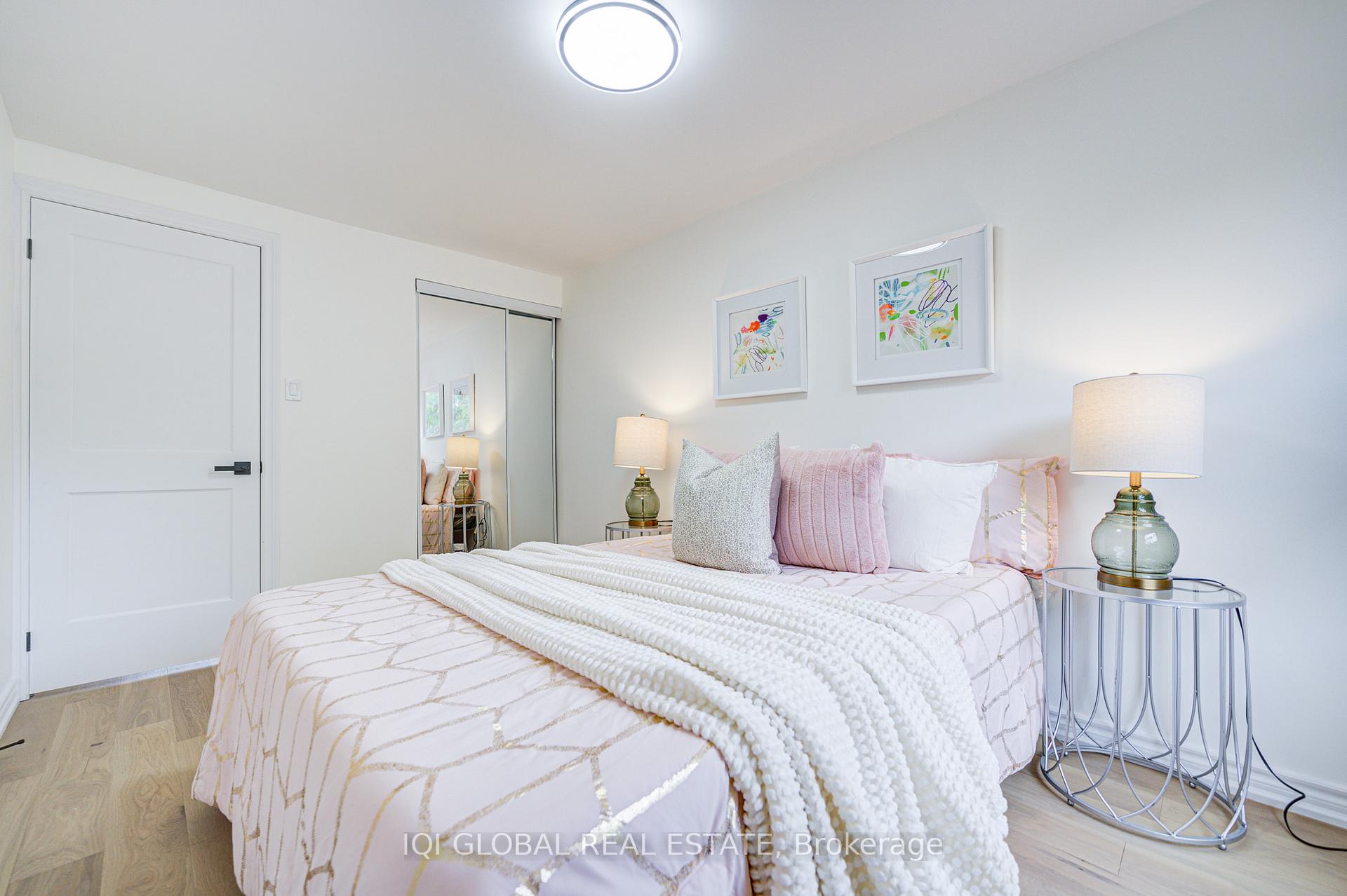 Photo 31 of 27 Providence Crescent, Markham, Milliken Mills West — HOMEH