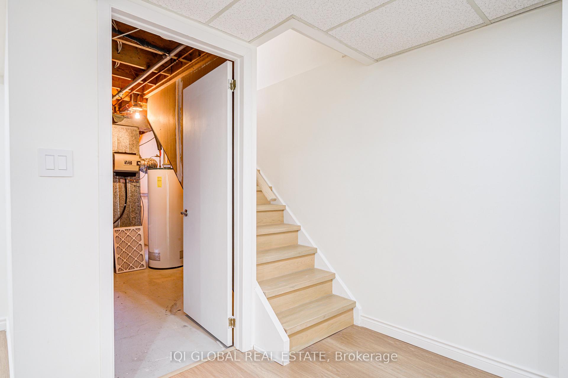 Photo 32 of 27 Providence Crescent, Markham, Milliken Mills West — HOMEH