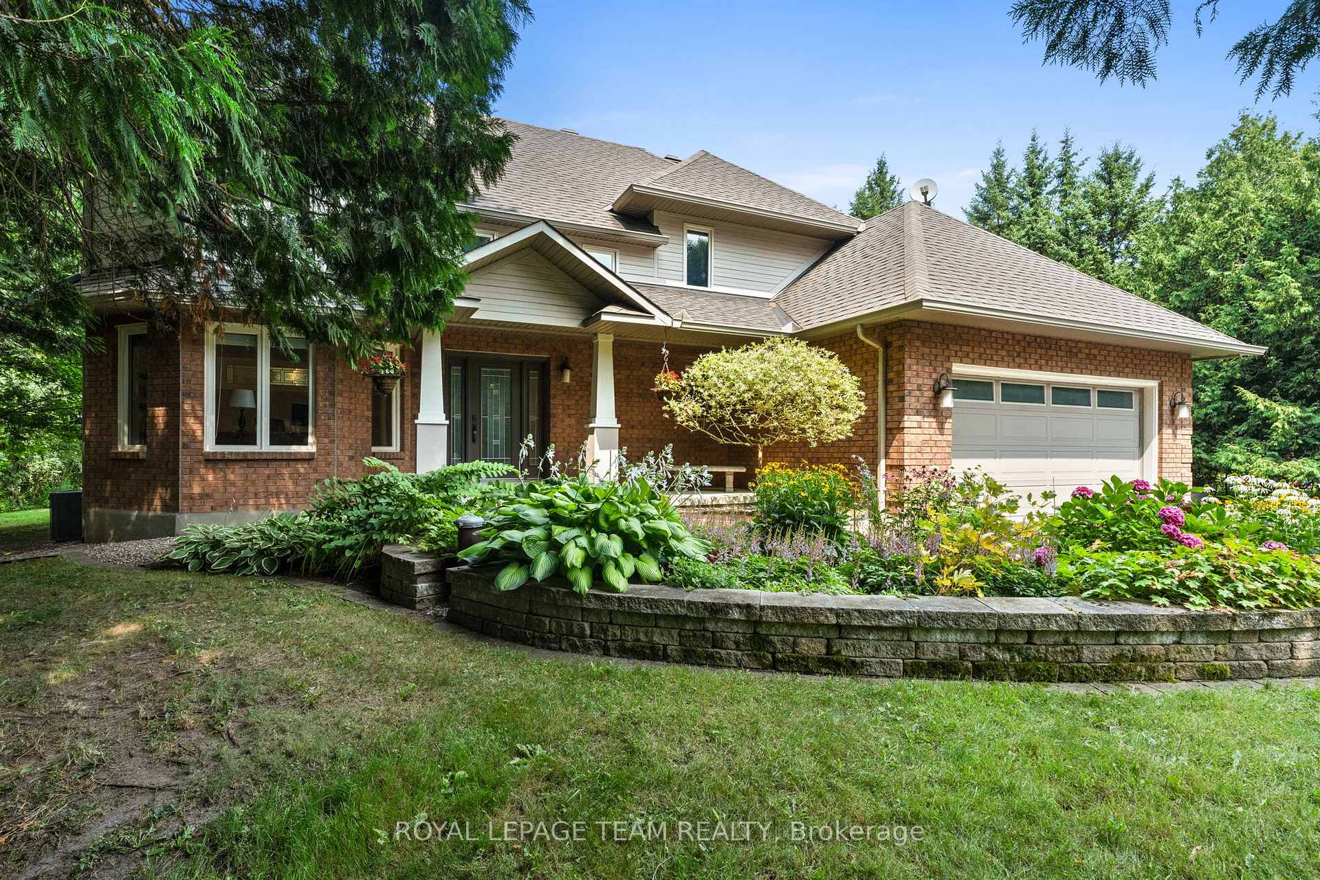 Photo 4 of 10 Weldale Drive, Ottawa, Kanata - Rural Kanata (Central) — HOMEH