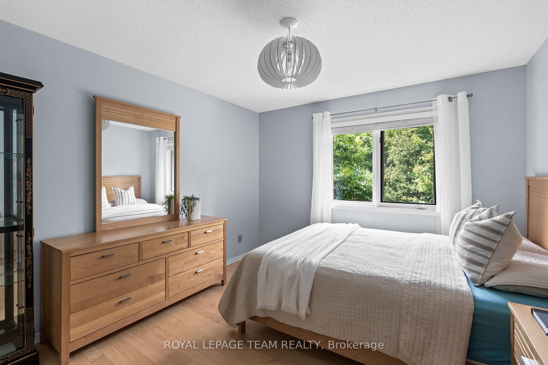Photo 35 of 10 Weldale Drive, Ottawa, Kanata - Rural Kanata (Central) — HOMEH