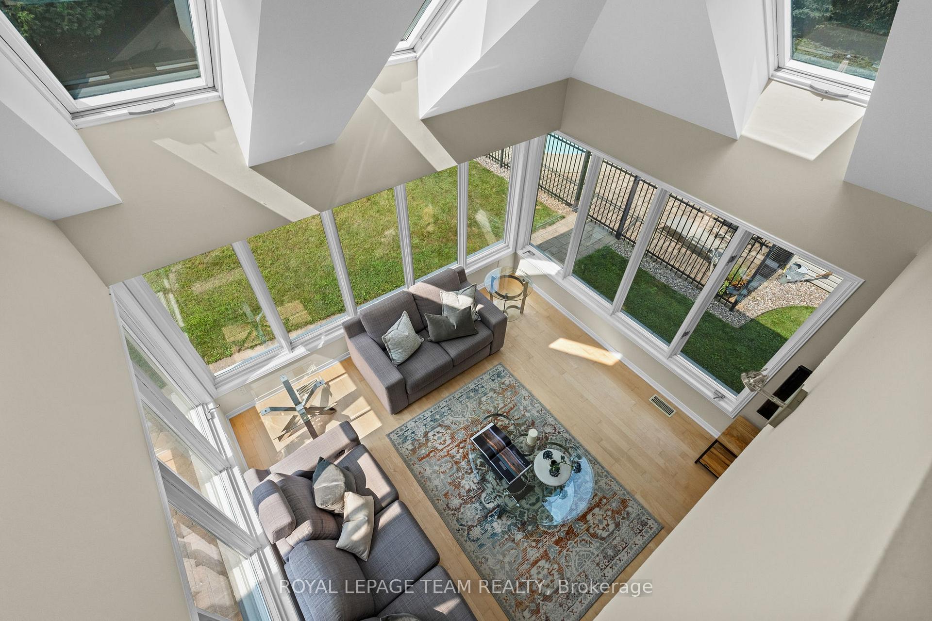Photo 37 of 10 Weldale Drive, Ottawa, Kanata - Rural Kanata (Central) — HOMEH