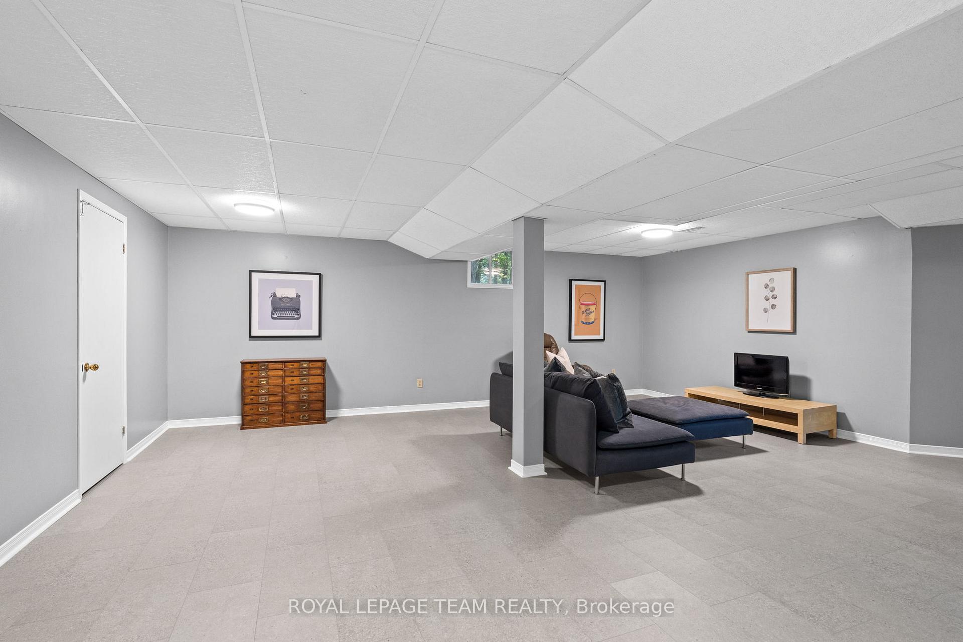 Photo 38 of 10 Weldale Drive, Ottawa, Kanata - Rural Kanata (Central) — HOMEH