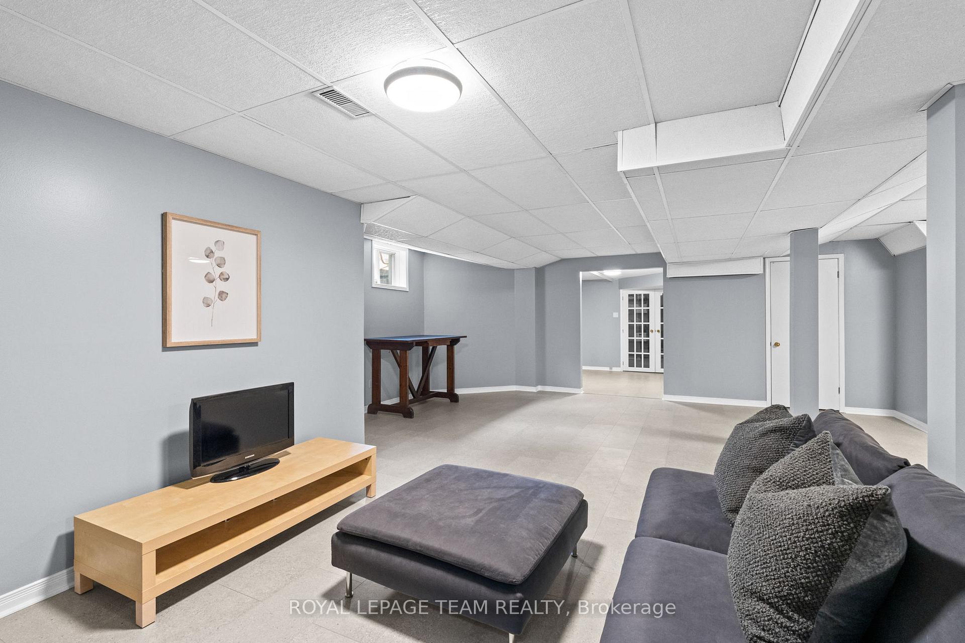 Photo 40 of 10 Weldale Drive, Ottawa, Kanata - Rural Kanata (Central) — HOMEH