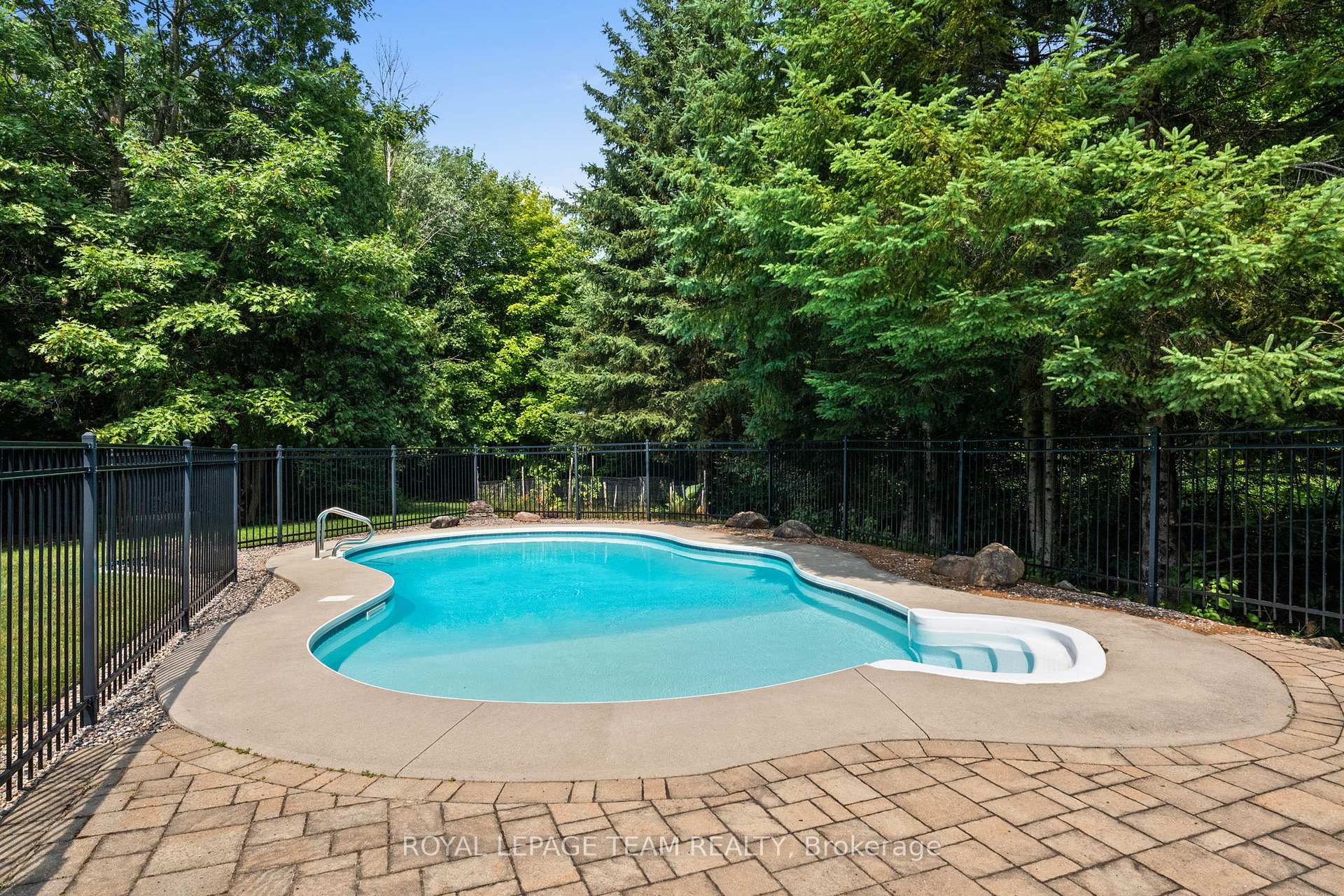 Photo 43 of 10 Weldale Drive, Ottawa, Kanata - Rural Kanata (Central) — HOMEH