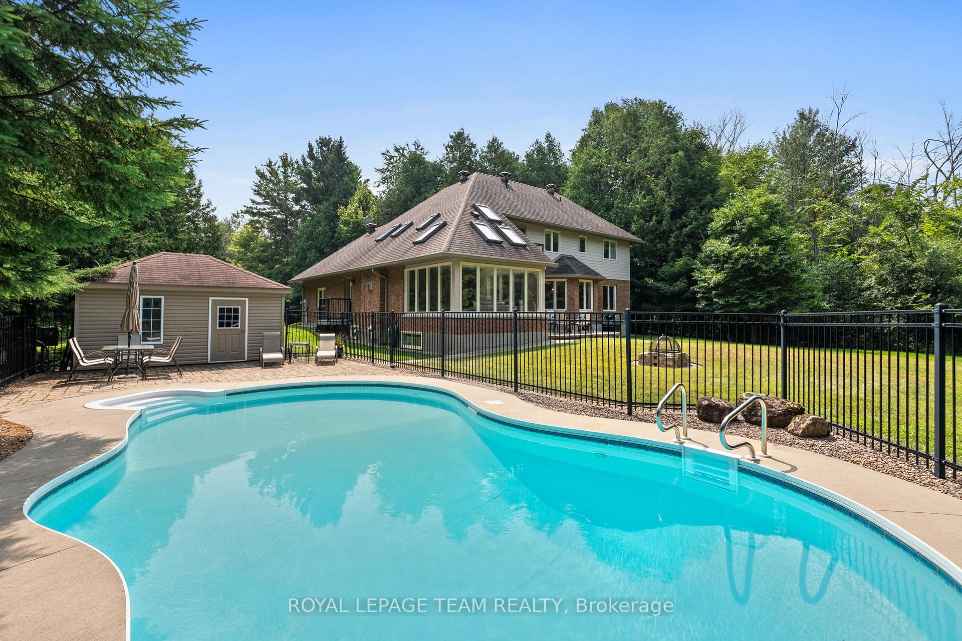 Photo 44 of 10 Weldale Drive, Ottawa, Kanata - Rural Kanata (Central) — HOMEH