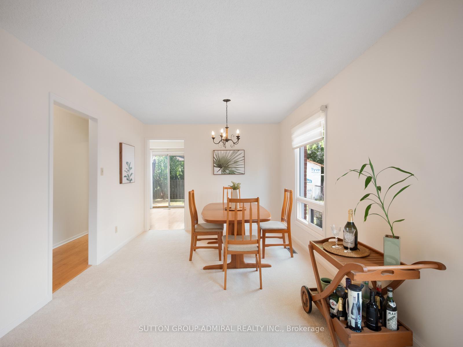Photo 6 of 66 Graham Crescent, Markham, Raymerville — HOMEH
