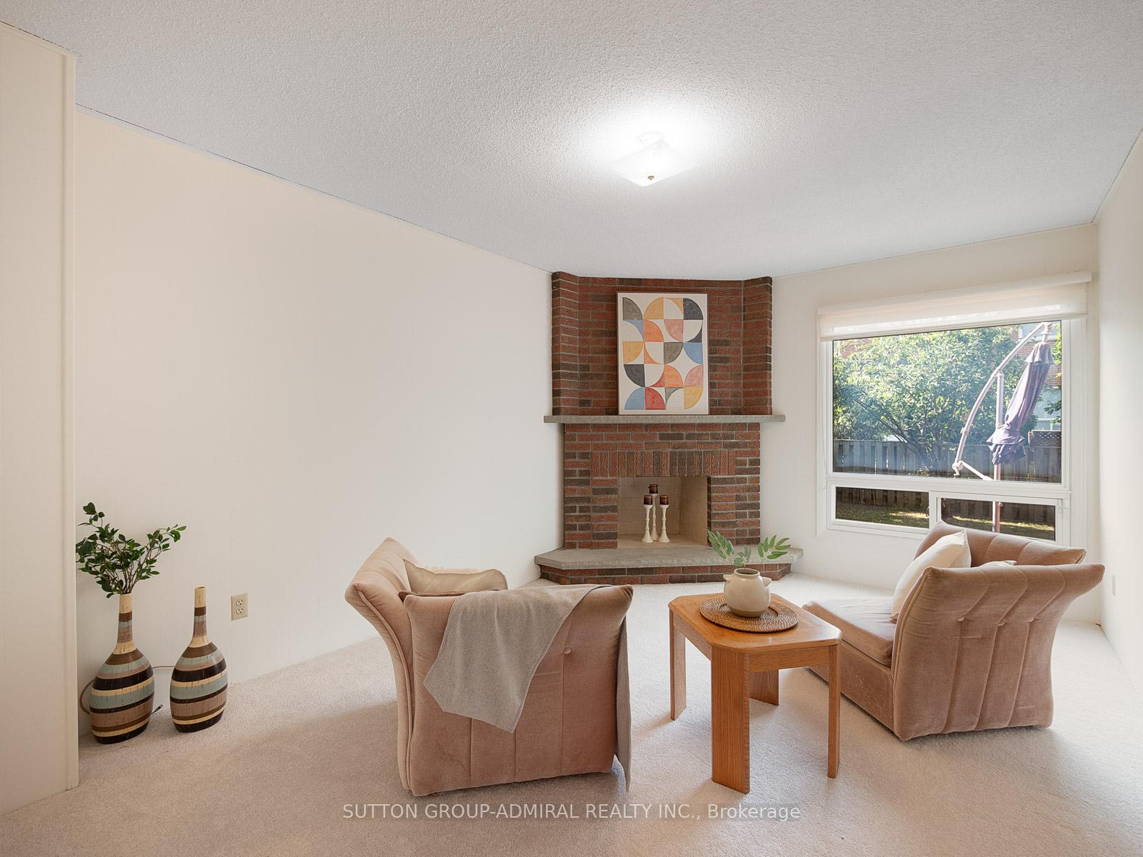 Photo 12 of 66 Graham Crescent, Markham, Raymerville — HOMEH