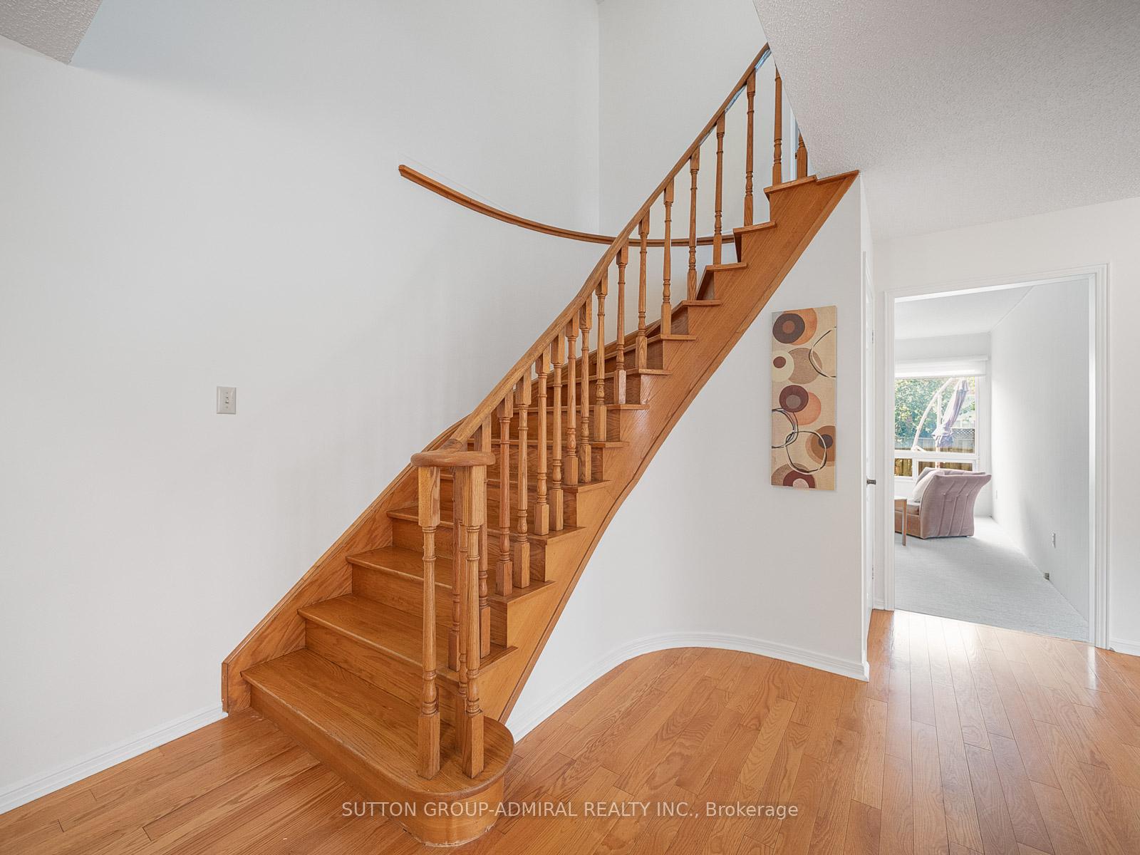 Photo 15 of 66 Graham Crescent, Markham, Raymerville — HOMEH