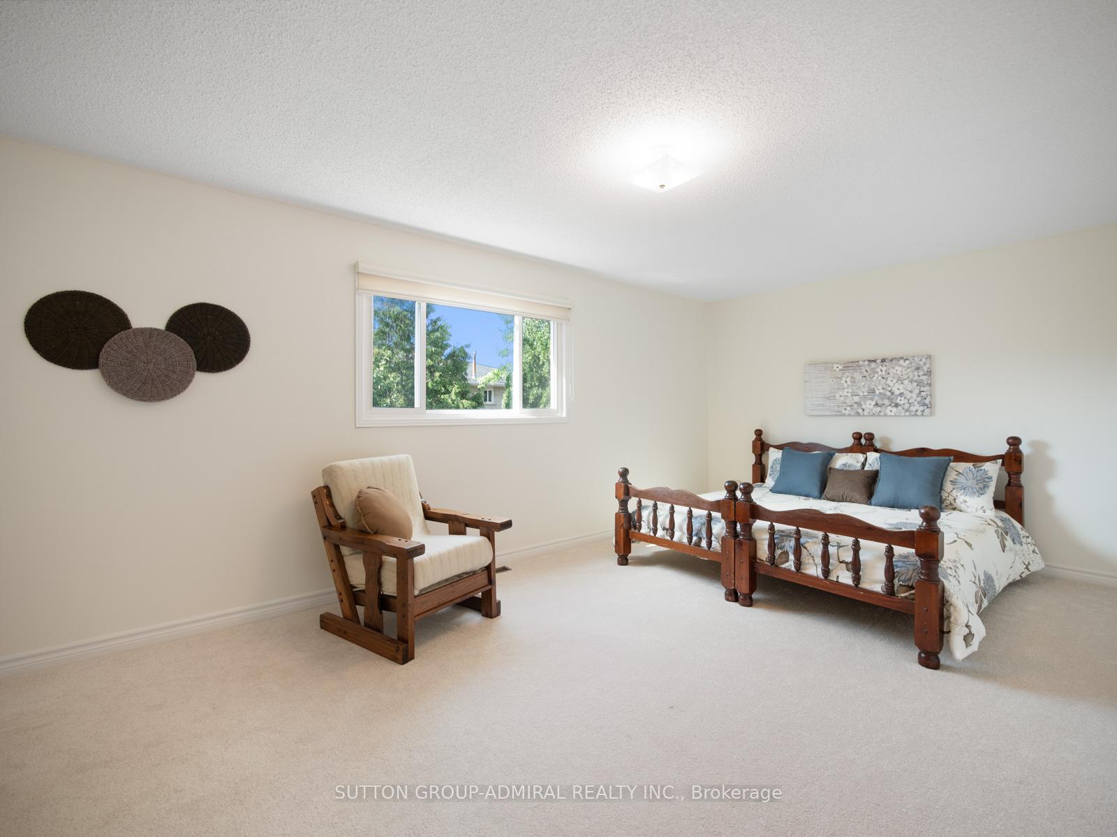 Photo 17 of 66 Graham Crescent, Markham, Raymerville — HOMEH