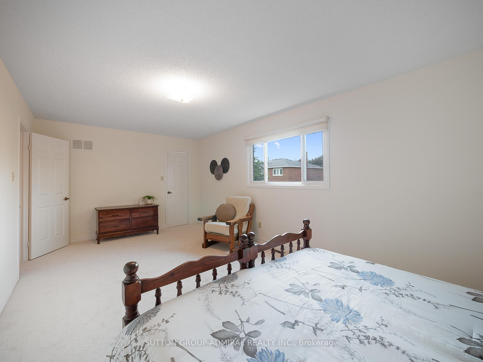 Photo 19 of 66 Graham Crescent, Markham, Raymerville — HOMEH
