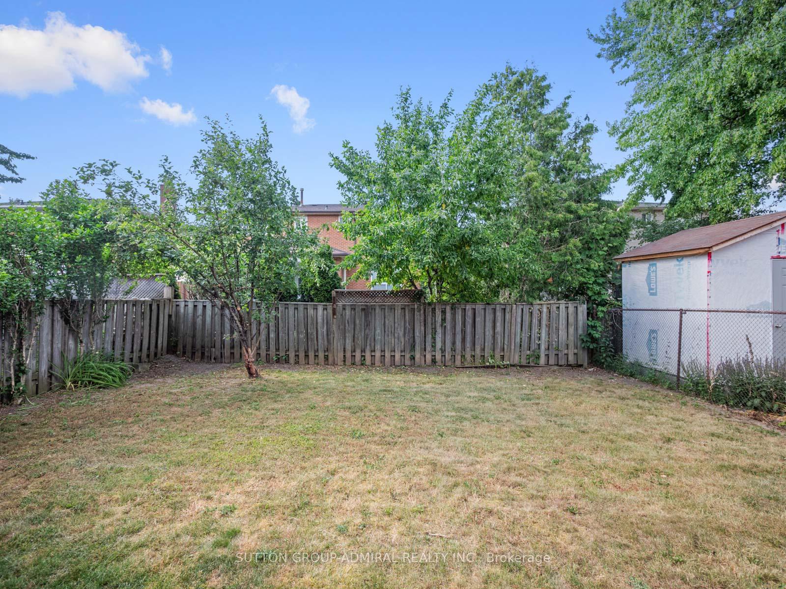 Photo 37 of 66 Graham Crescent, Markham, Raymerville — HOMEH