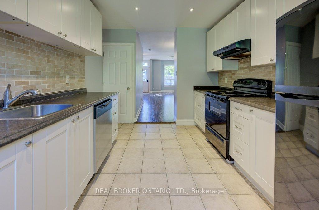 Photo 7 of 297 Bay Street N, Hamilton, Central — HOMEH