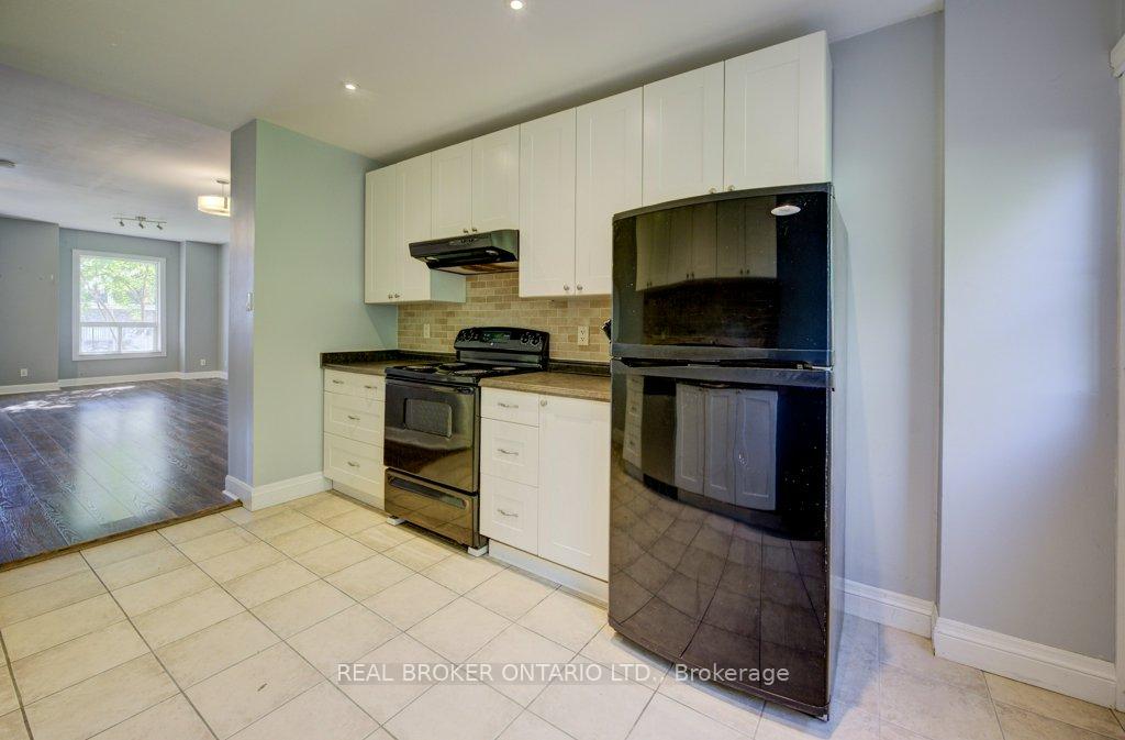 Photo 9 of 297 Bay Street N, Hamilton, Central — HOMEH