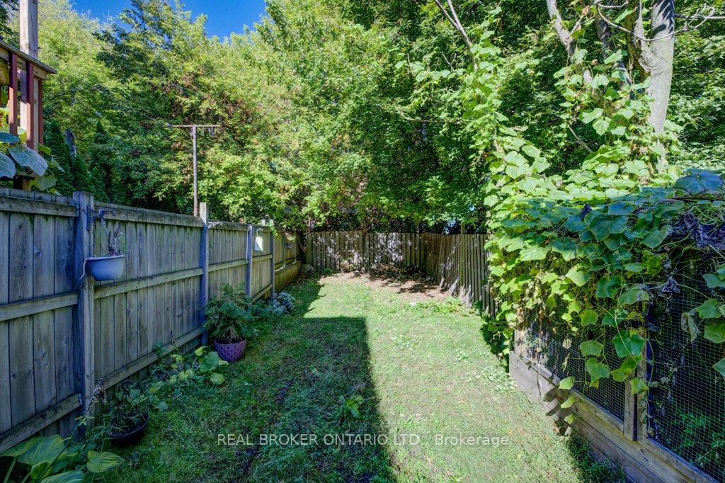 Photo 29 of 297 Bay Street N, Hamilton, Central — HOMEH