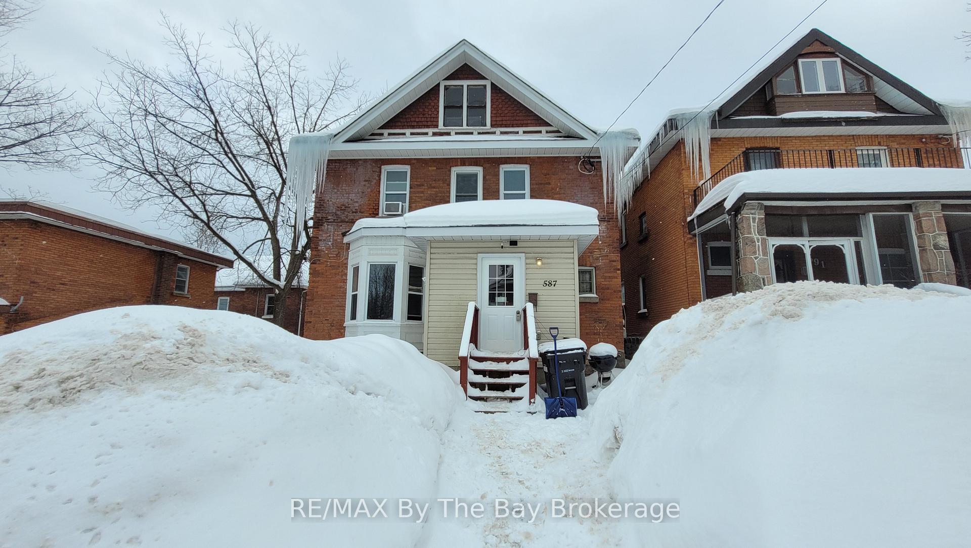 Photo 1 of Unit Unit 1, 587 Yonge Street, Midland — HOMEH