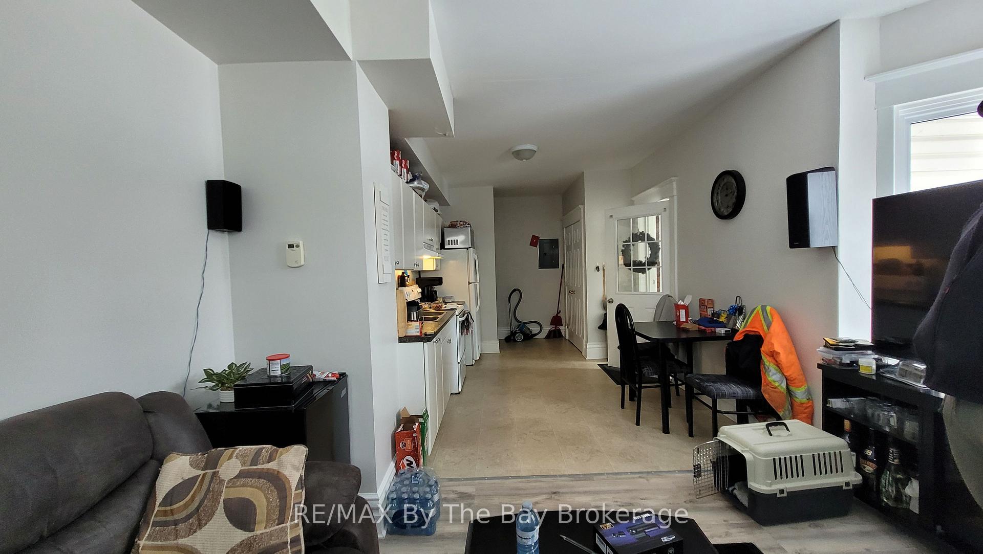 Photo 9 of Unit Unit 1, 587 Yonge Street, Midland — HOMEH