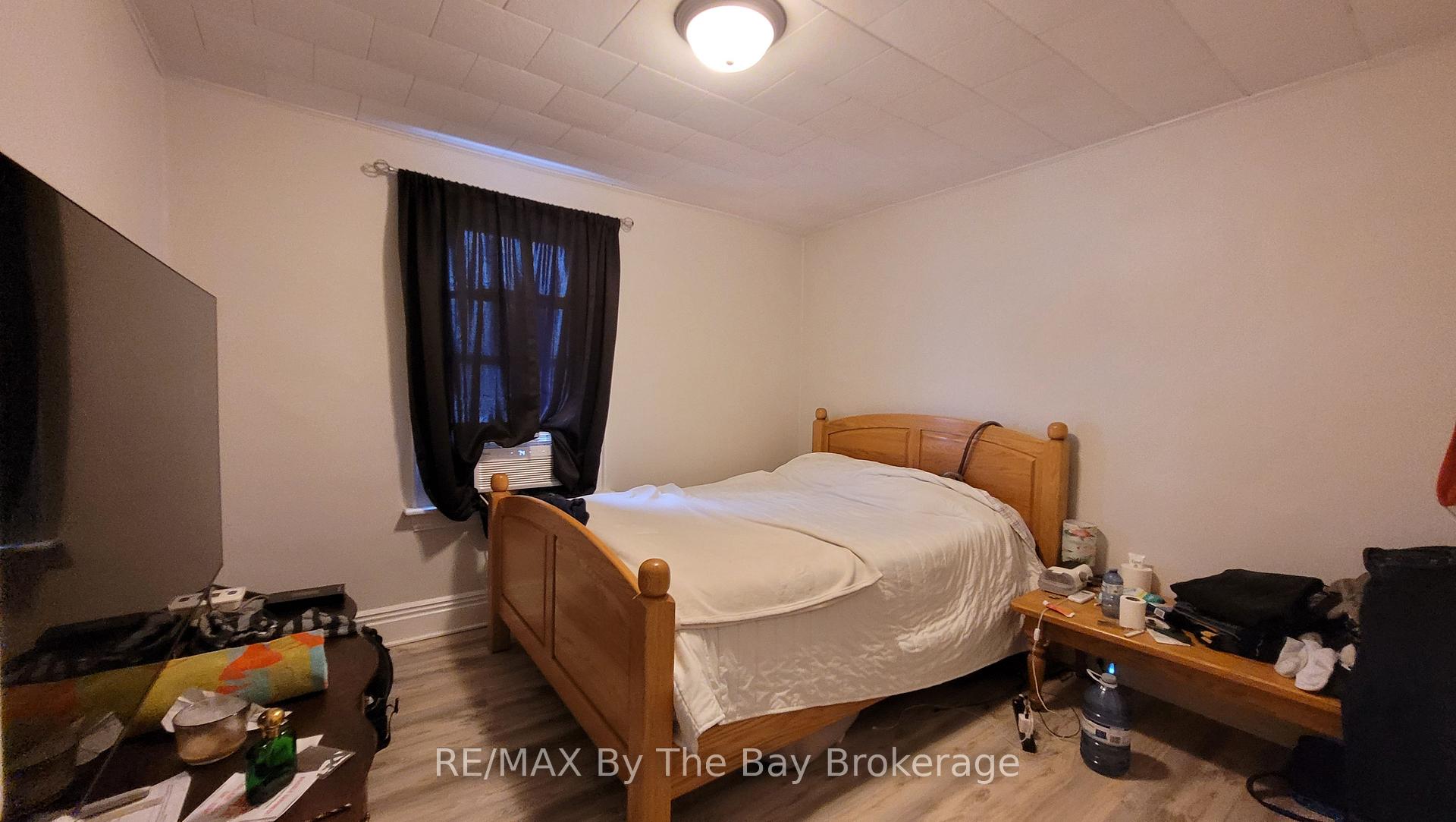 Photo 16 of Unit Unit 1, 587 Yonge Street, Midland — HOMEH