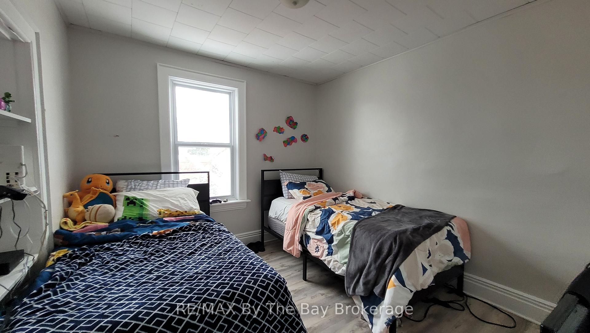 Photo 17 of Unit Unit 1, 587 Yonge Street, Midland — HOMEH