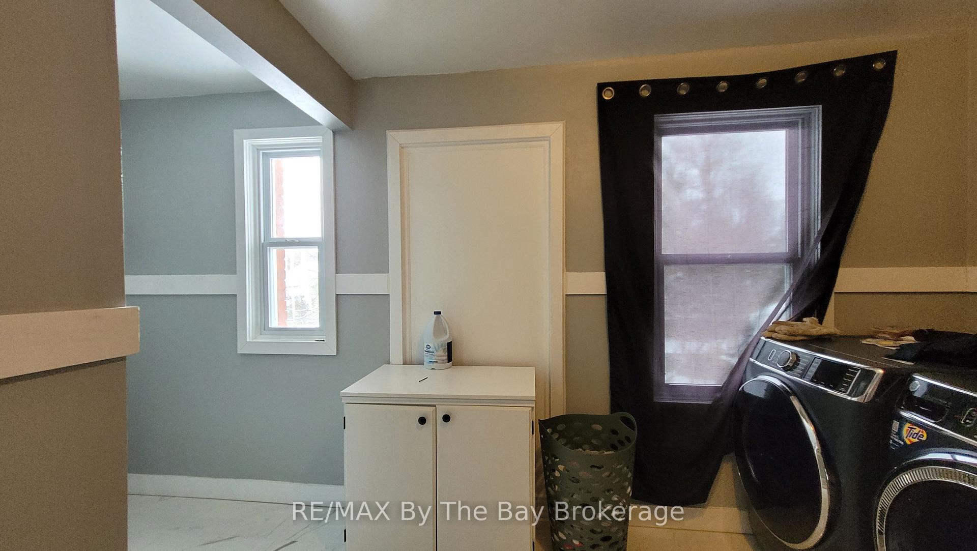 Photo 20 of Unit Unit 1, 587 Yonge Street, Midland — HOMEH
