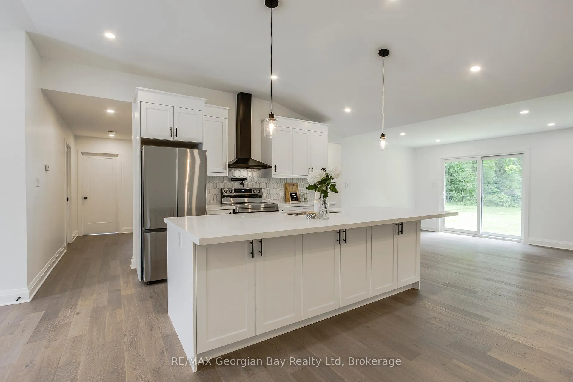 Photo 7 of 1311 Everton Road, Midland — HOMEH
