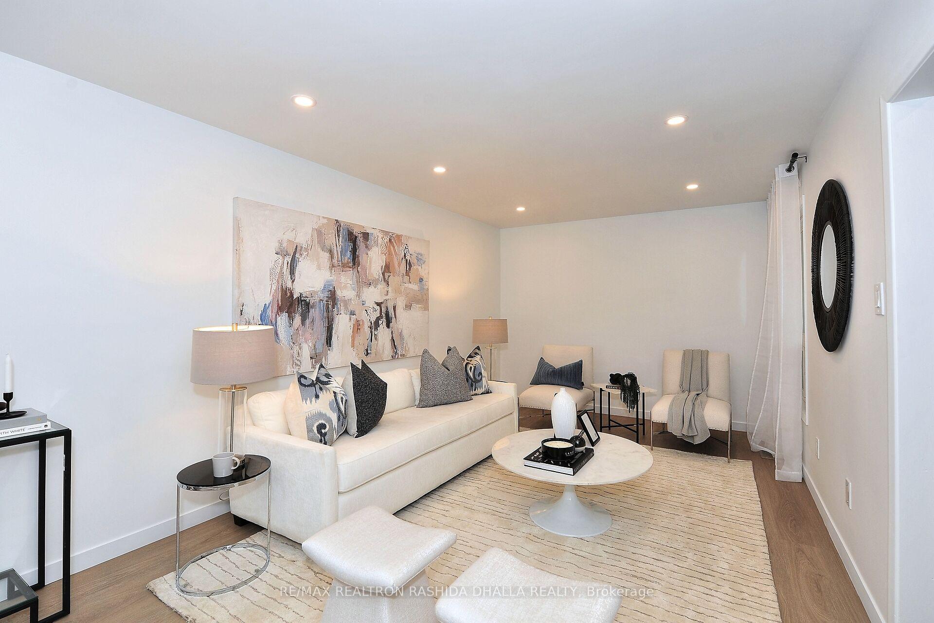 Photo 7 of 19 Rosseter Road, Markham, Middlefield — HOMEH