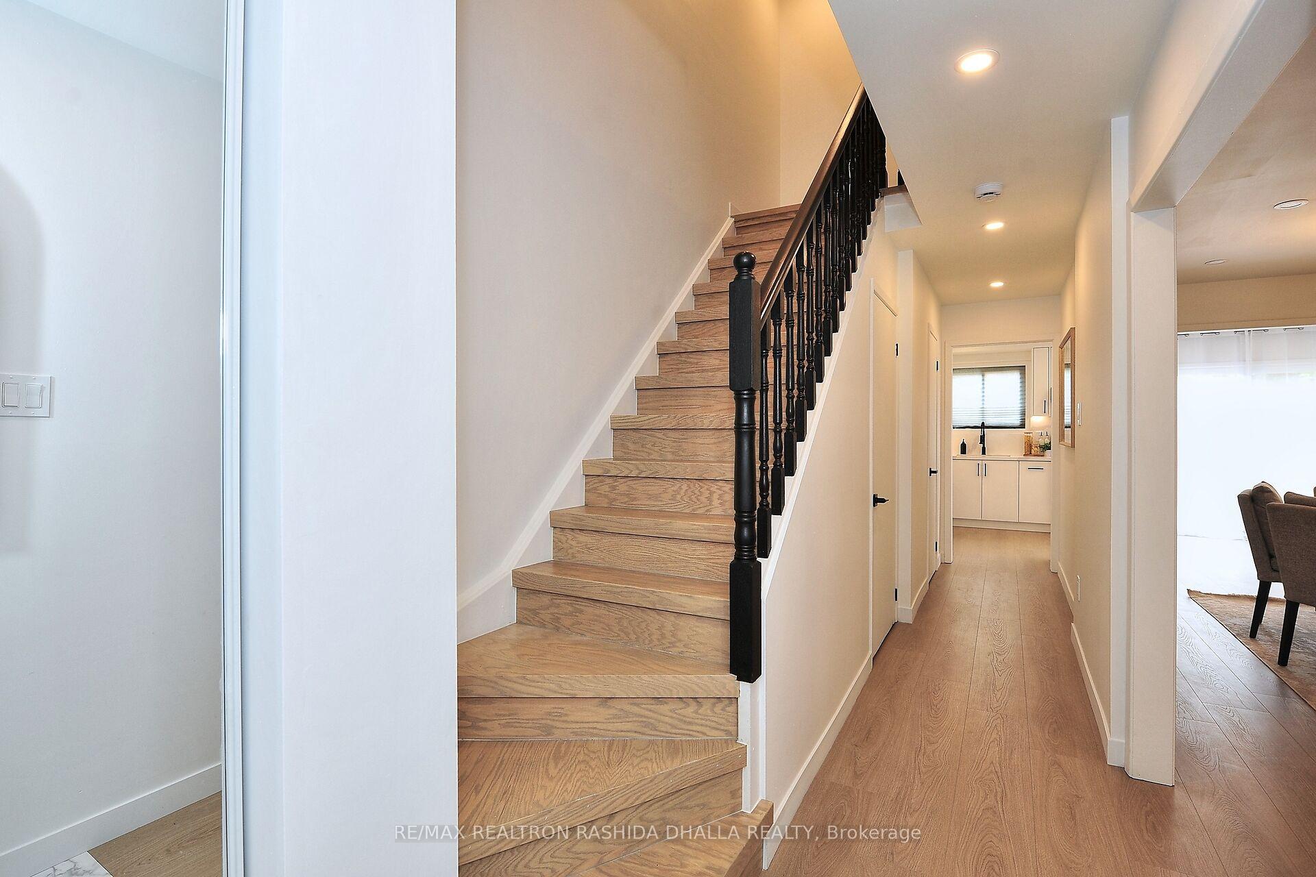 Photo 19 of 19 Rosseter Road, Markham, Middlefield — HOMEH