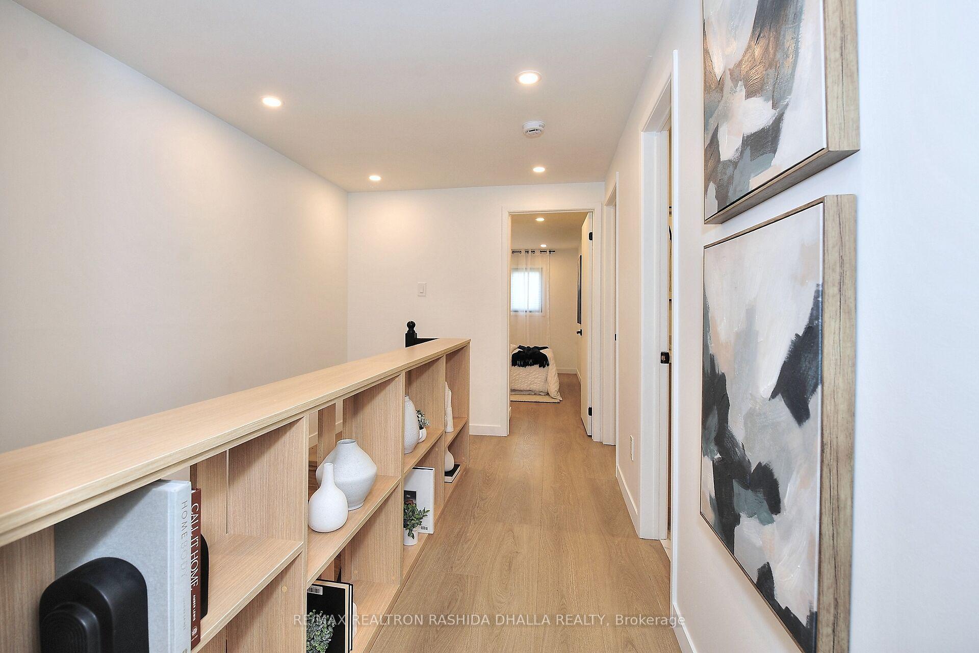 Photo 20 of 19 Rosseter Road, Markham, Middlefield — HOMEH