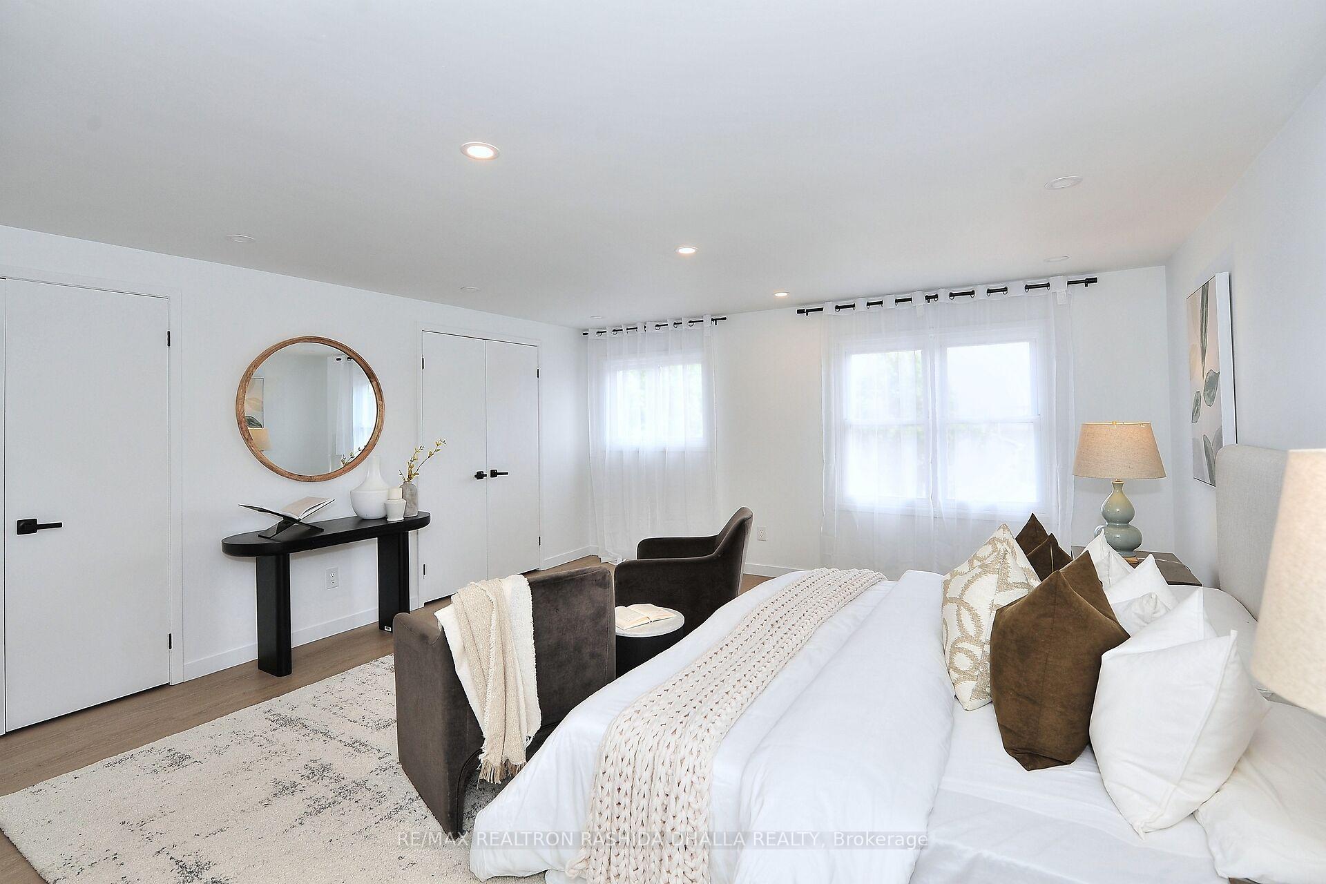 Photo 24 of 19 Rosseter Road, Markham, Middlefield — HOMEH