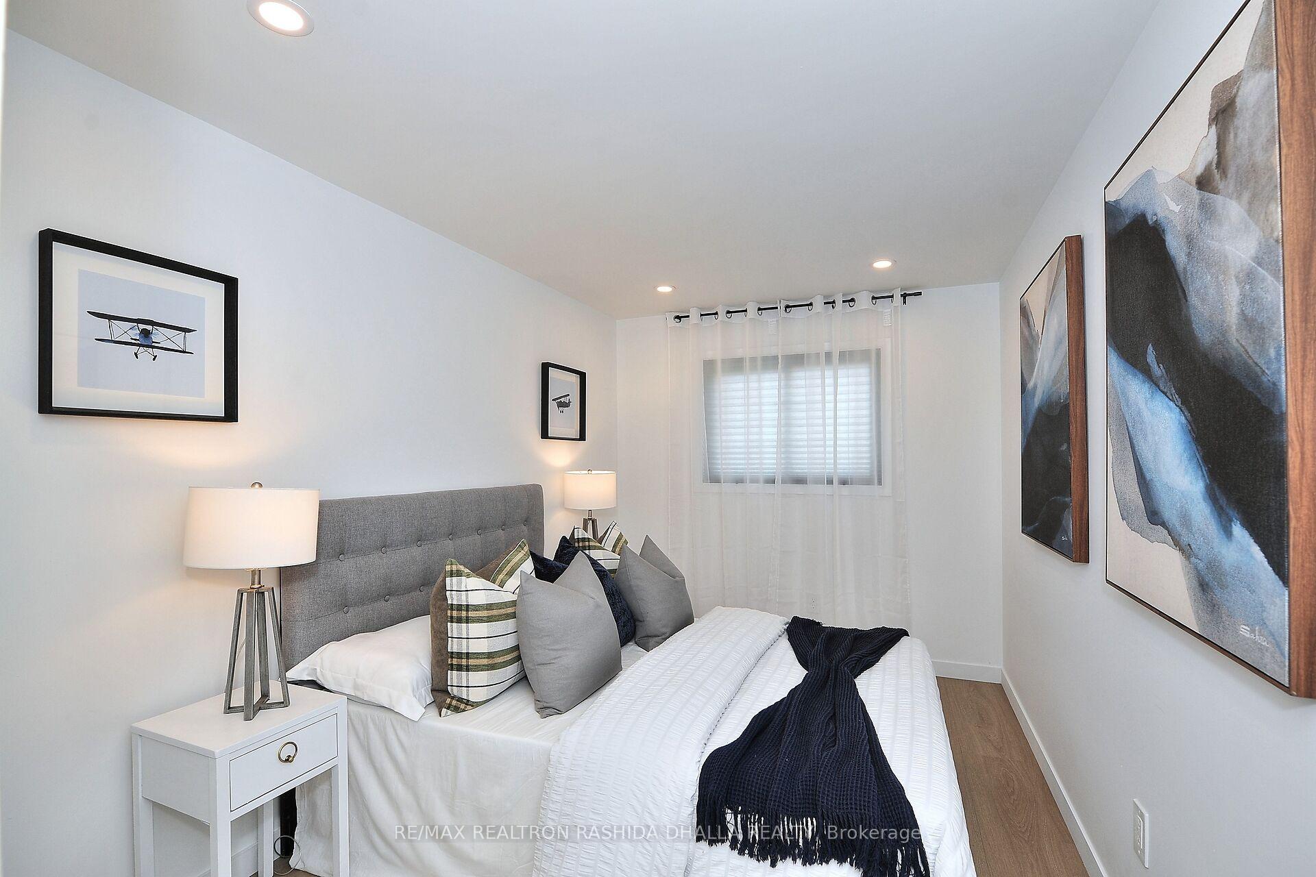 Photo 33 of 19 Rosseter Road, Markham, Middlefield — HOMEH
