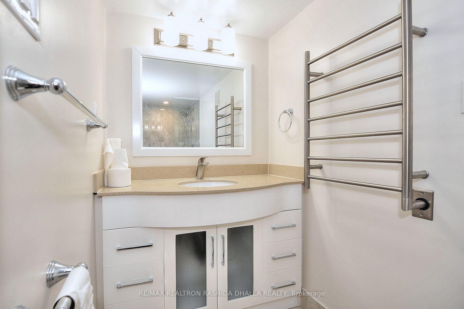 Photo 42 of 19 Rosseter Road, Markham, Middlefield — HOMEH