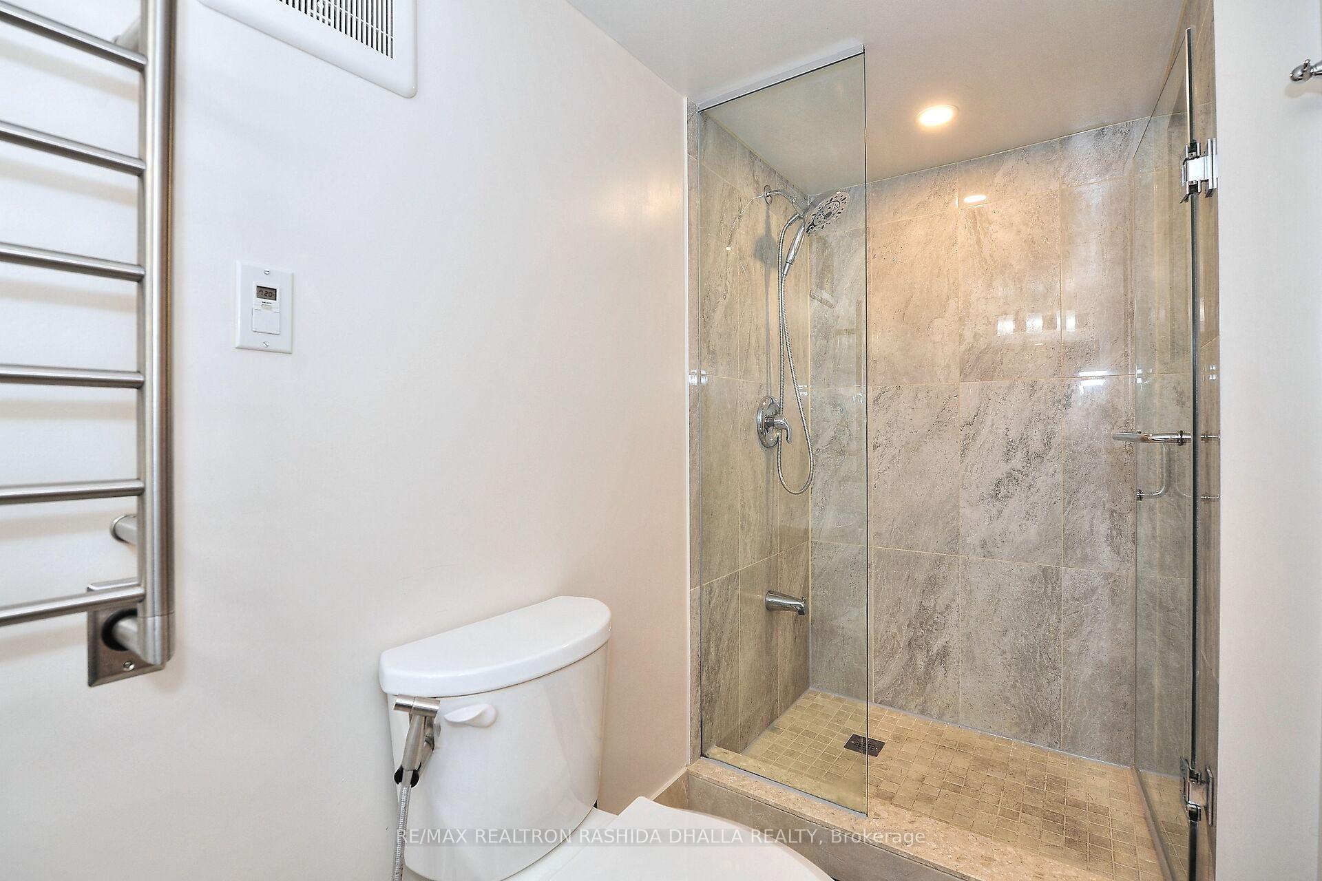 Photo 43 of 19 Rosseter Road, Markham, Middlefield — HOMEH