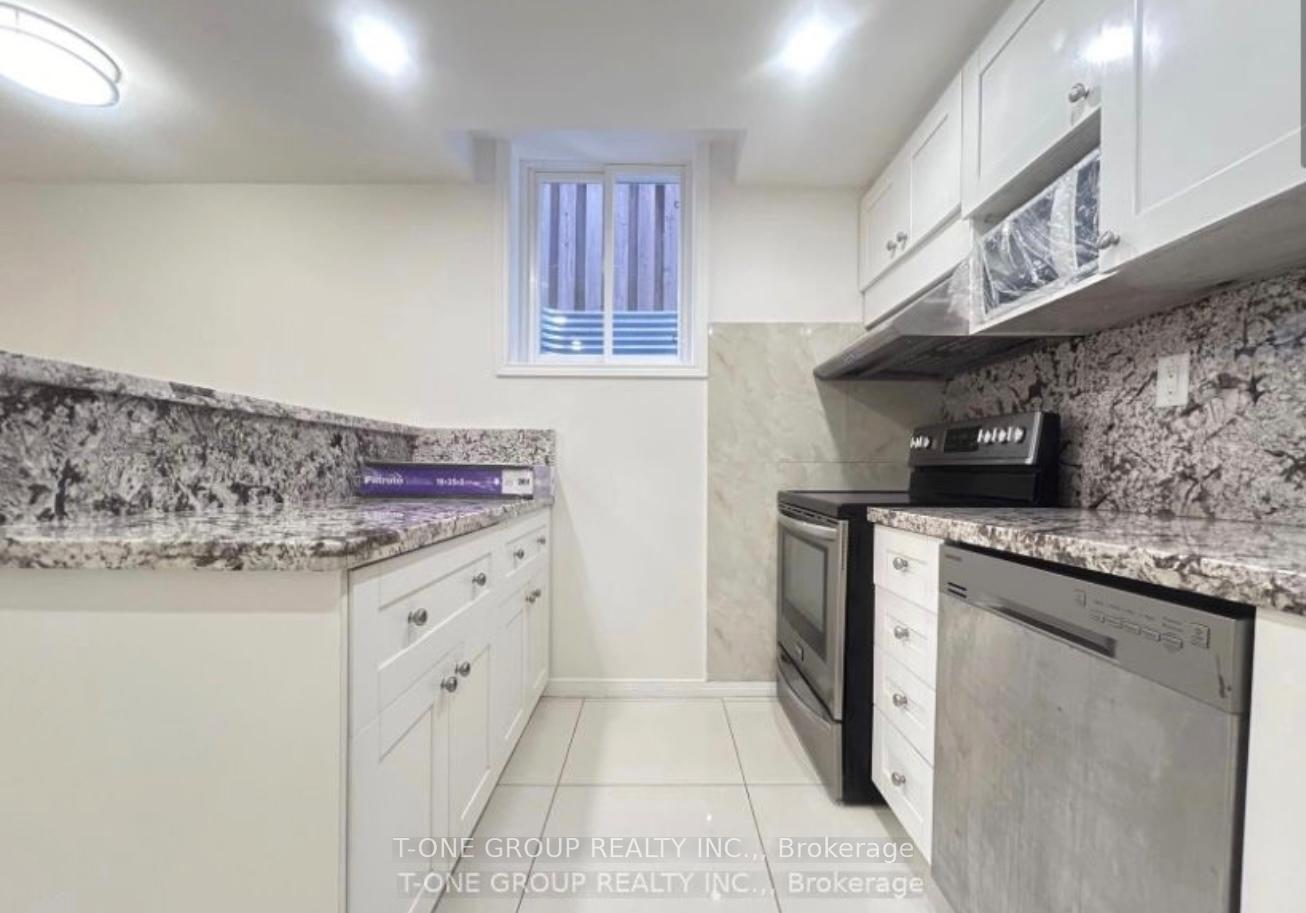 Photo 5 of Unit Bsmt, 88 Harness Circle, Markham, Milliken Mills East — HOMEH