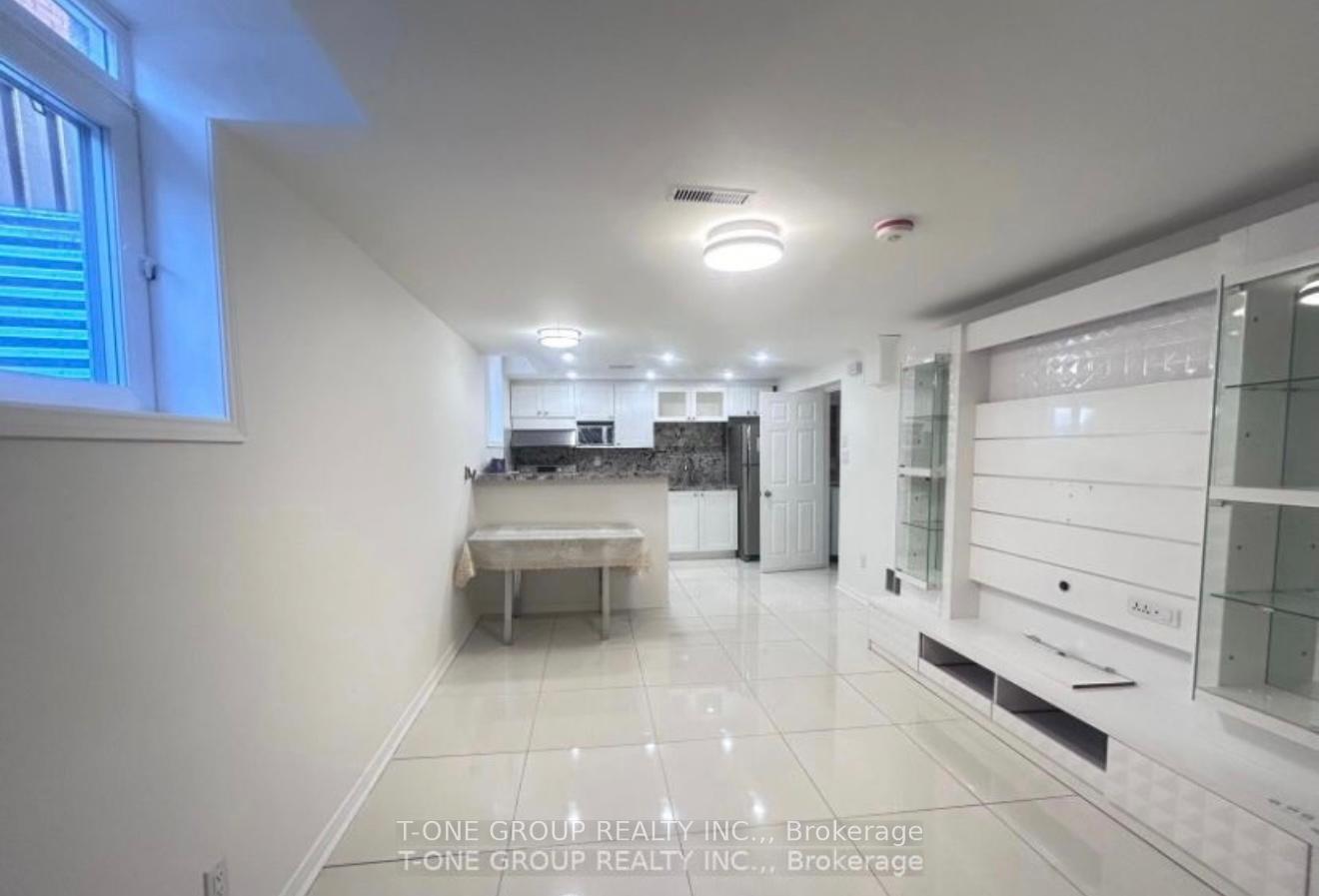 Photo 8 of Unit Bsmt, 88 Harness Circle, Markham, Milliken Mills East — HOMEH