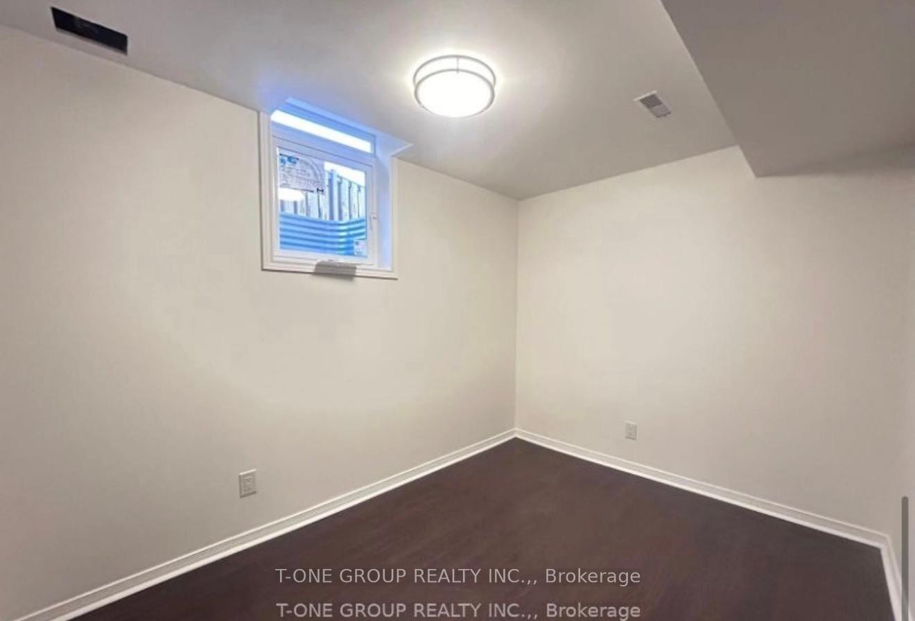 Photo 10 of Unit Bsmt, 88 Harness Circle, Markham, Milliken Mills East — HOMEH