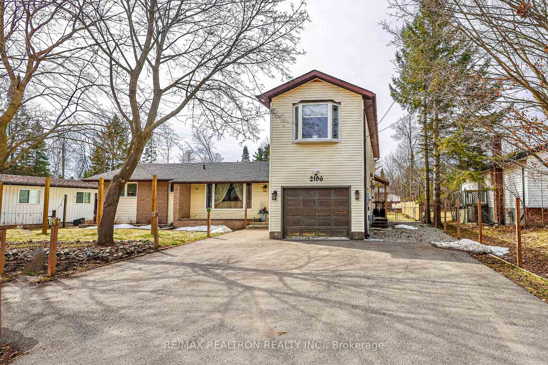 Front of 2196 Richard Street