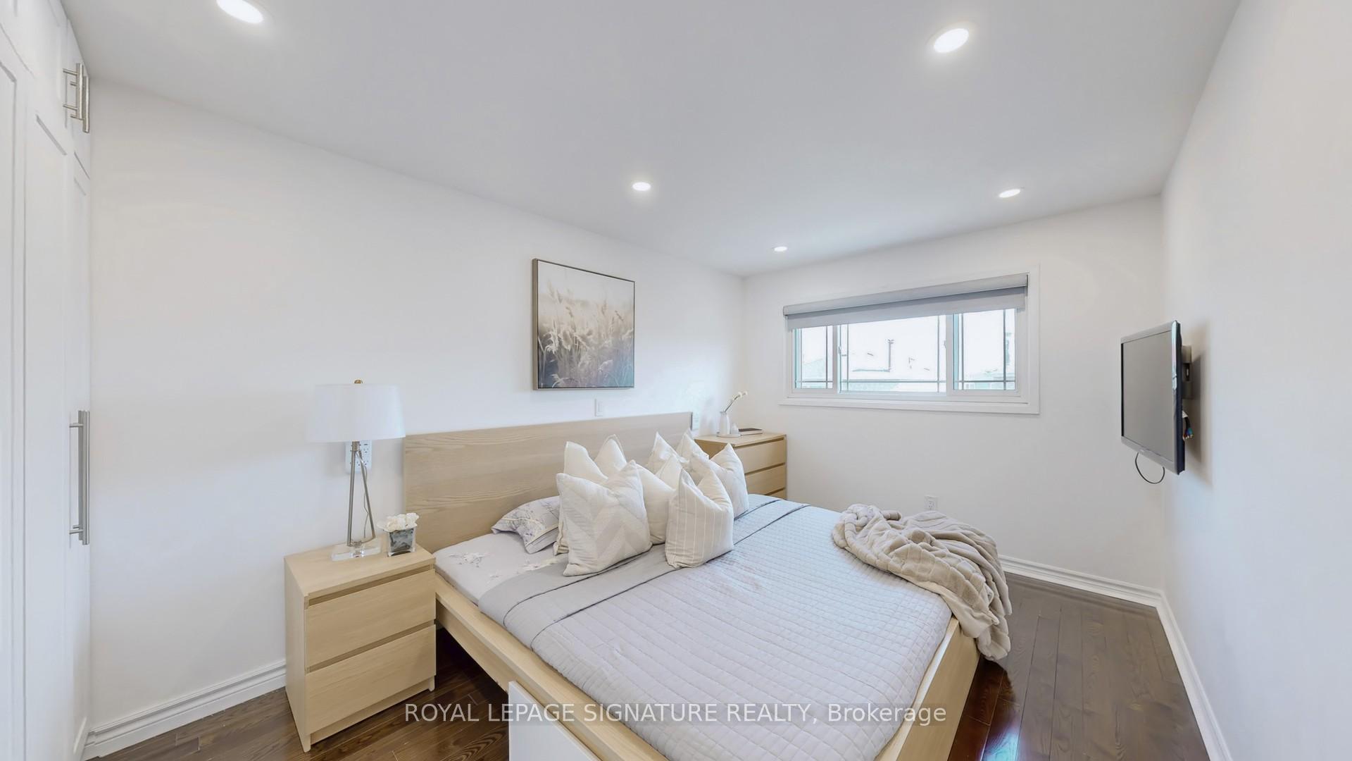 Photo 7 of 85 Goodwood Drive, Markham, Middlefield — HOMEH