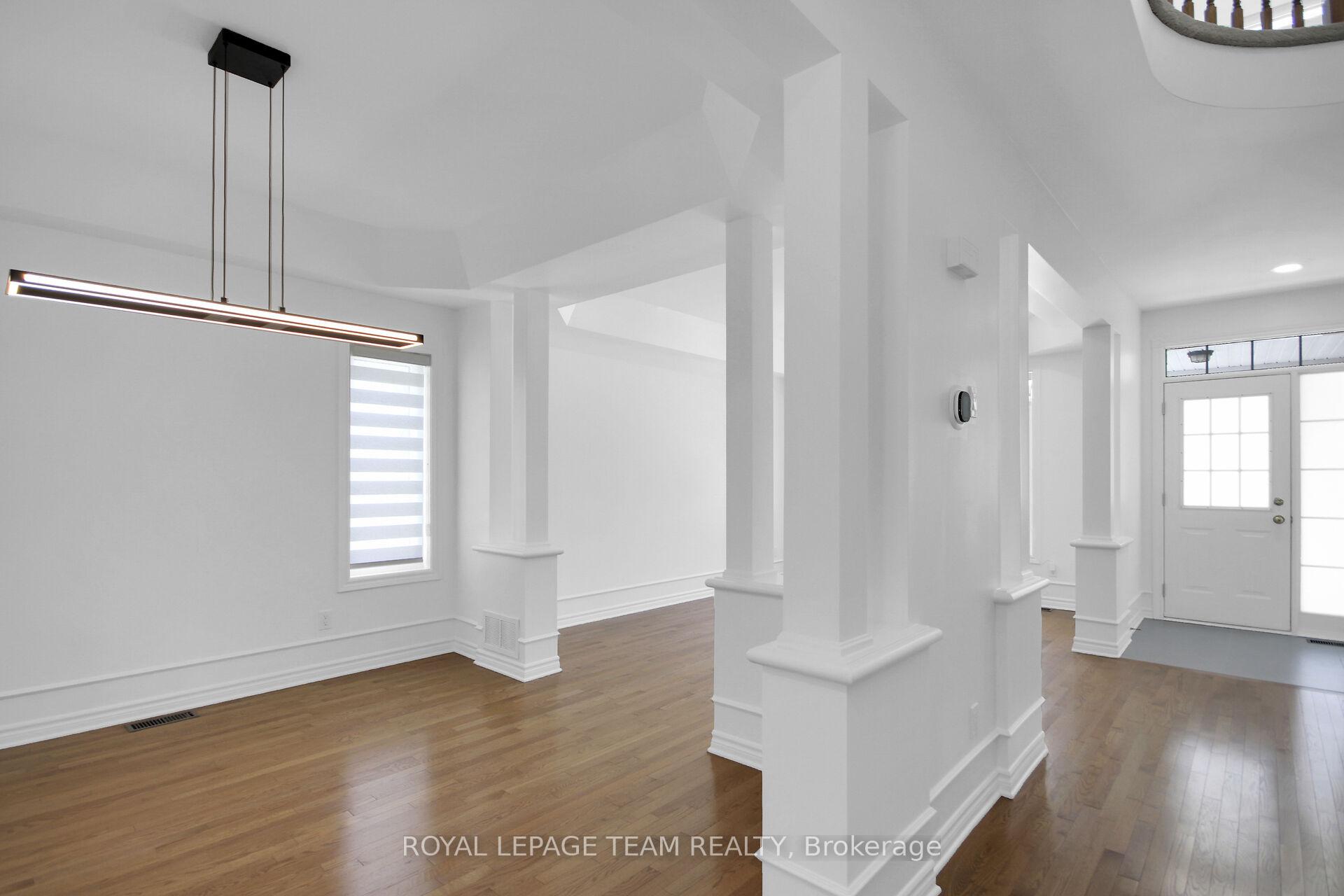 Photo 9 of 101 Bridle Park Drive, Ottawa, Kanata - Bridlewood — HOMEH