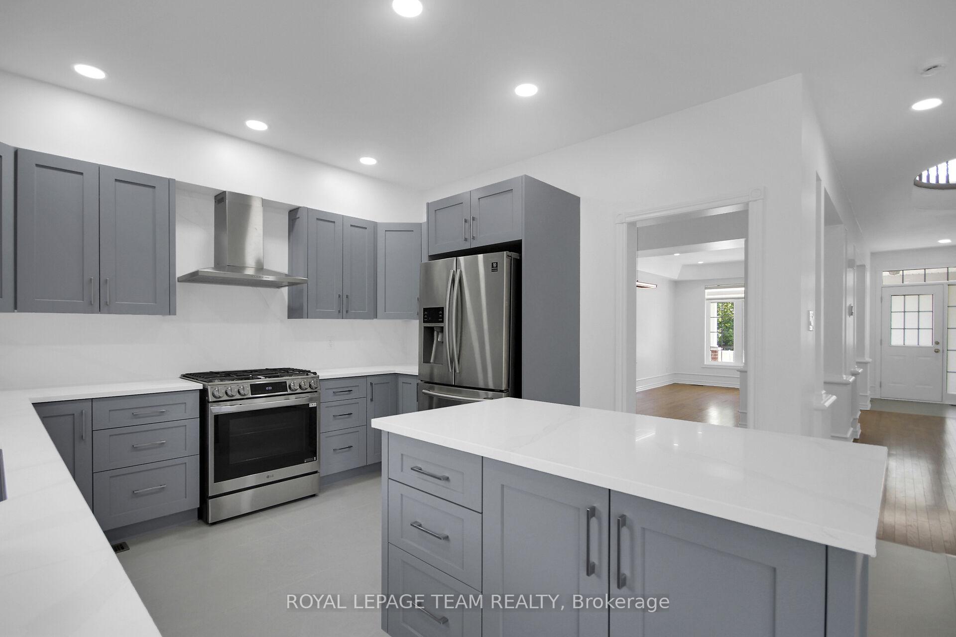 Photo 10 of 101 Bridle Park Drive, Ottawa, Kanata - Bridlewood — HOMEH