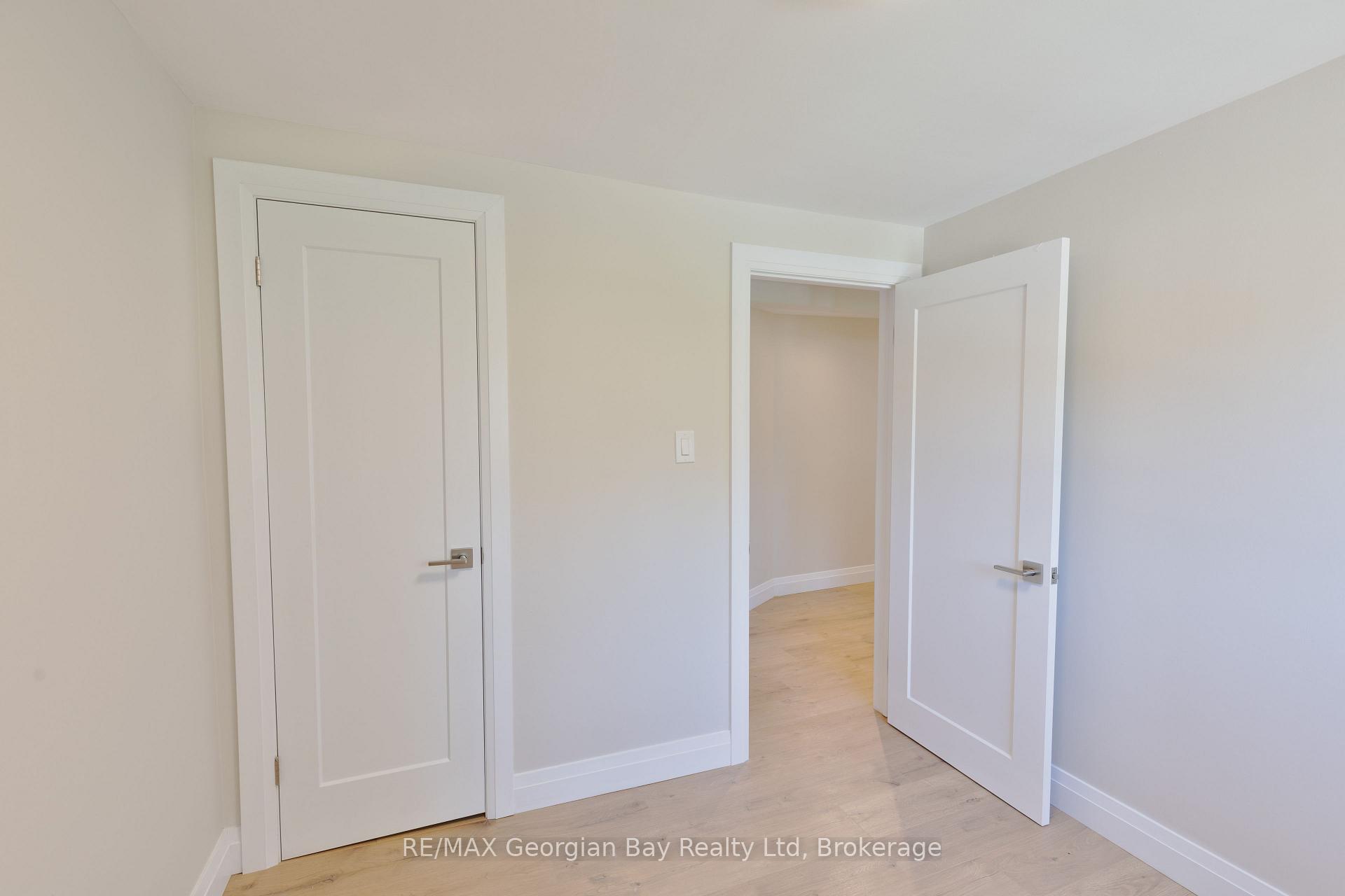 Photo 23 of 124 Ninth Street, Midland — HOMEH