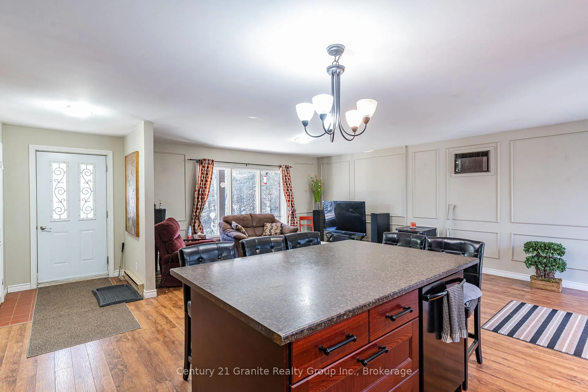 Photo 10 of 1061 Clear Lake Road, Minden Hills, Lutterworth — HOMEH