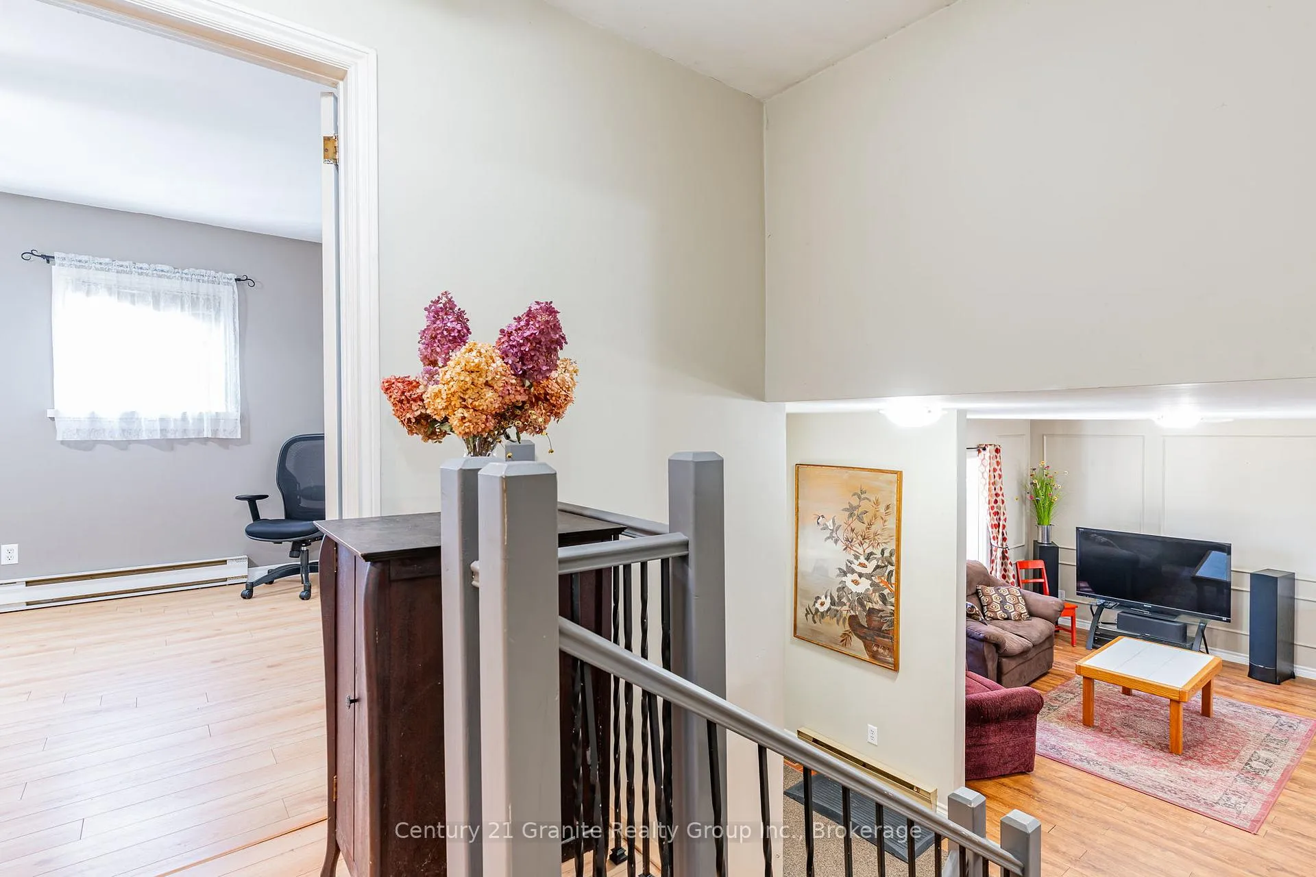 Photo 11 of 1061 Clear Lake Road, Minden Hills, Lutterworth — HOMEH