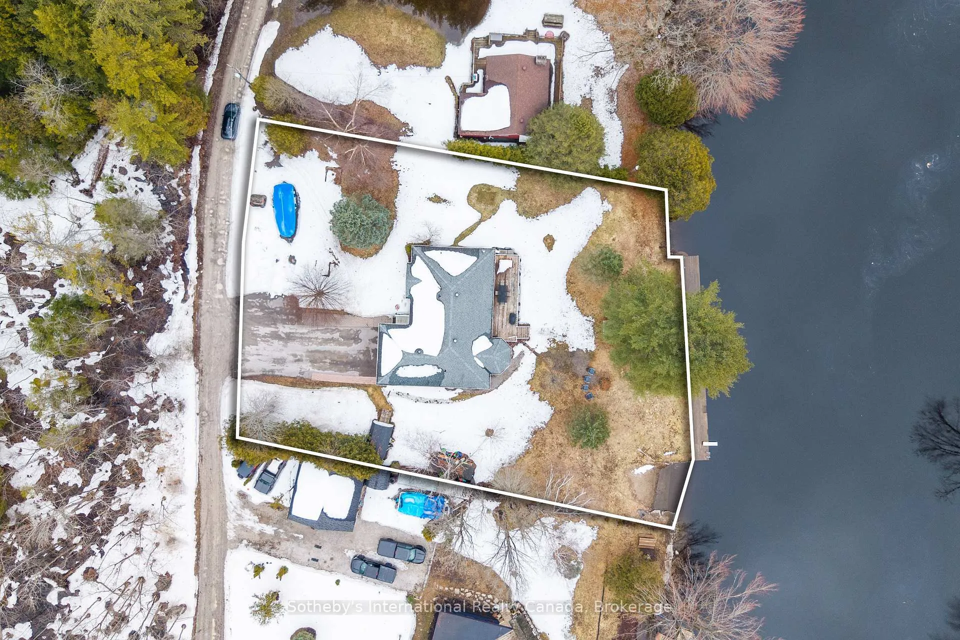Photo 4 of 1099 Davis Drive, Gravenhurst, Morrison — HOMEH
