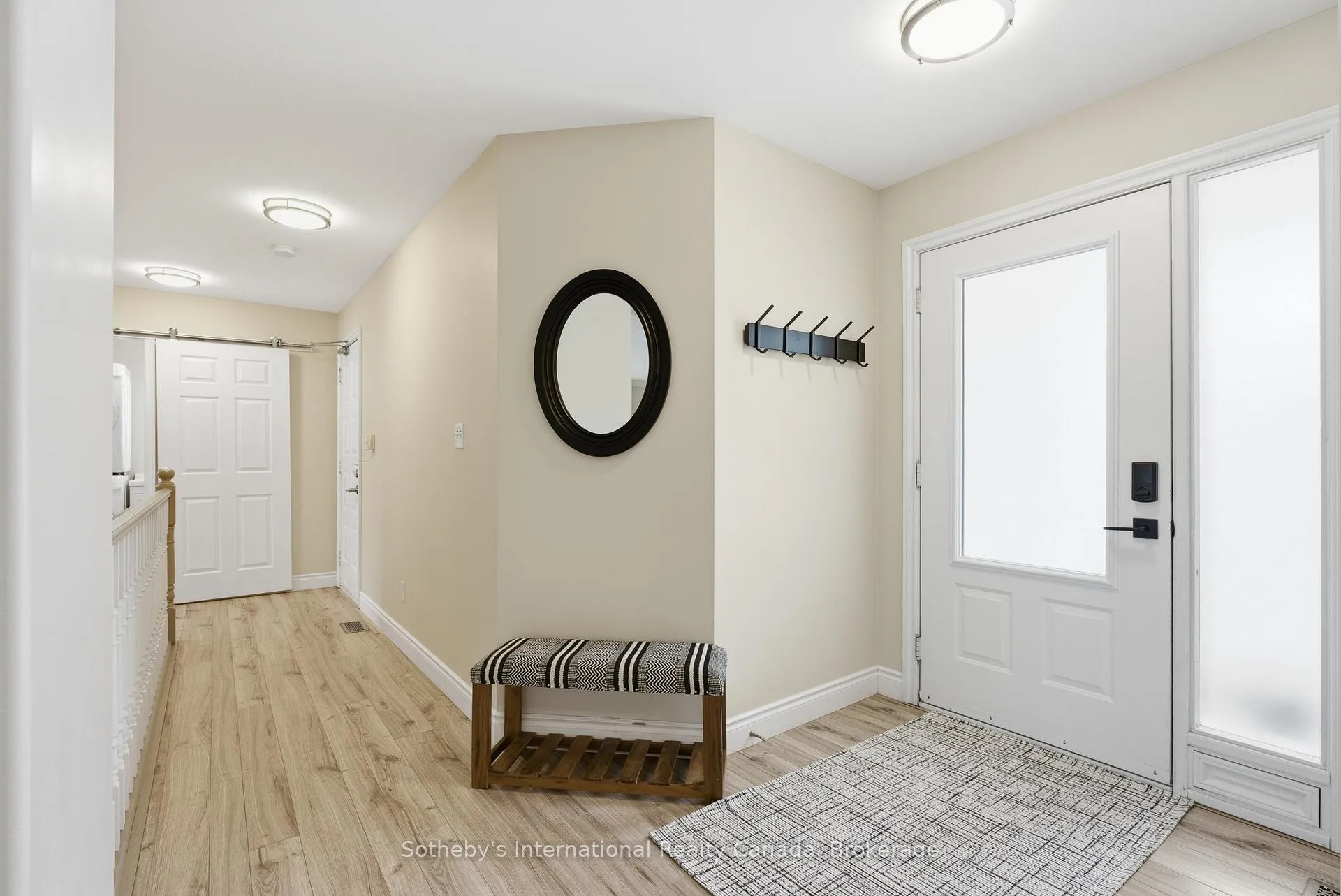 Photo 7 of 1099 Davis Drive, Gravenhurst, Morrison — HOMEH