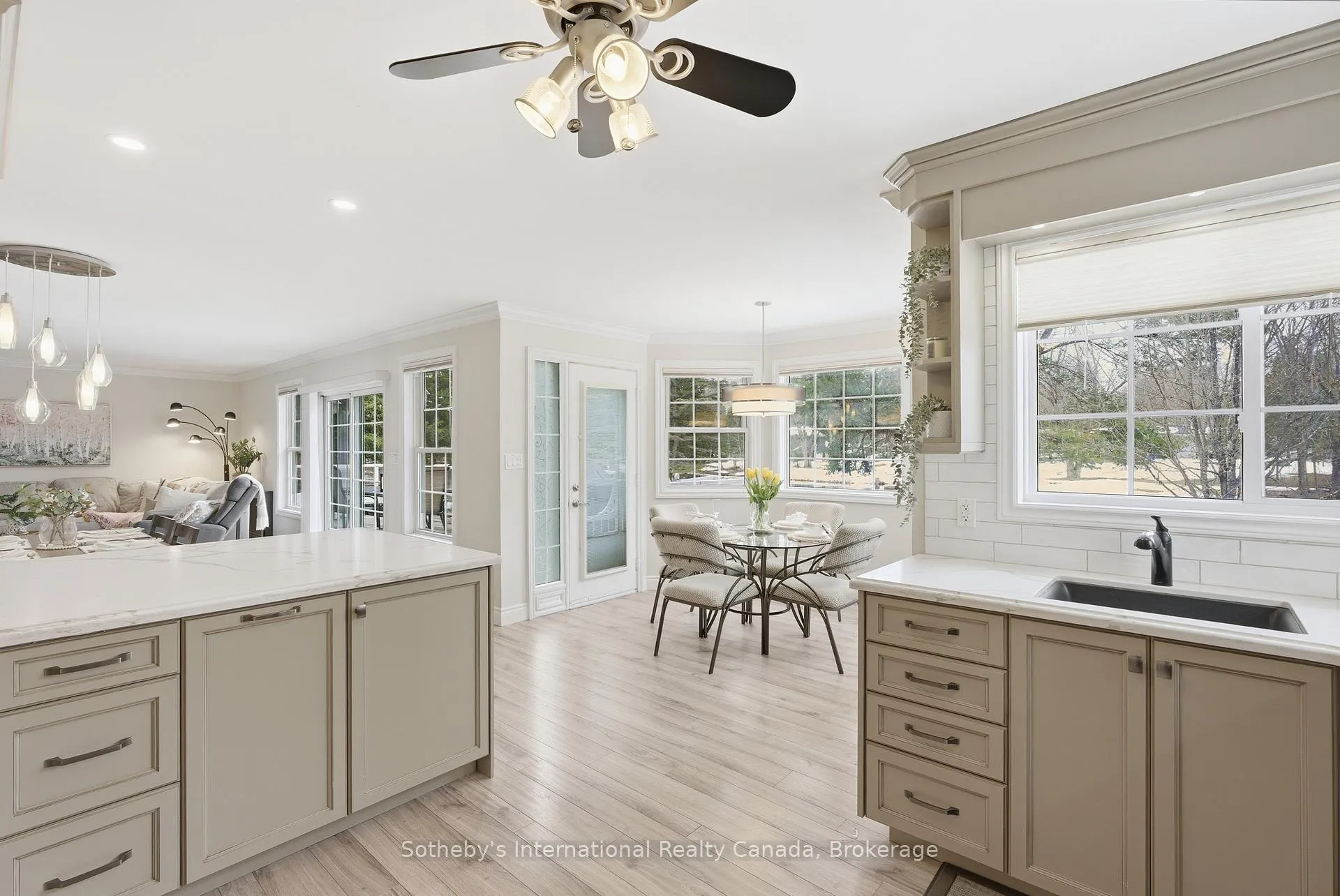 Photo 17 of 1099 Davis Drive, Gravenhurst, Morrison — HOMEH