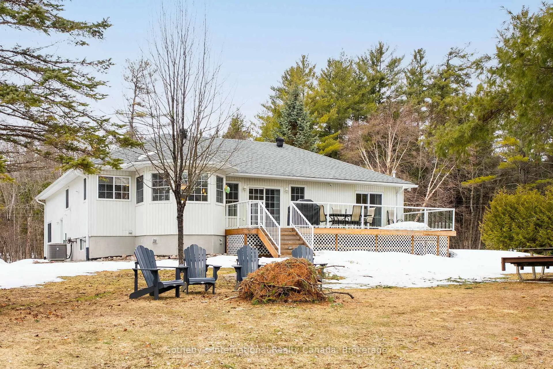 Photo 35 of 1099 Davis Drive, Gravenhurst, Morrison — HOMEH