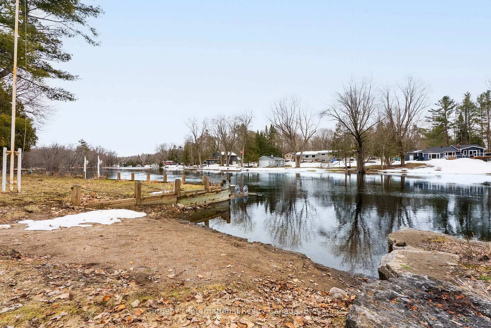 Photo 36 of 1099 Davis Drive, Gravenhurst, Morrison — HOMEH