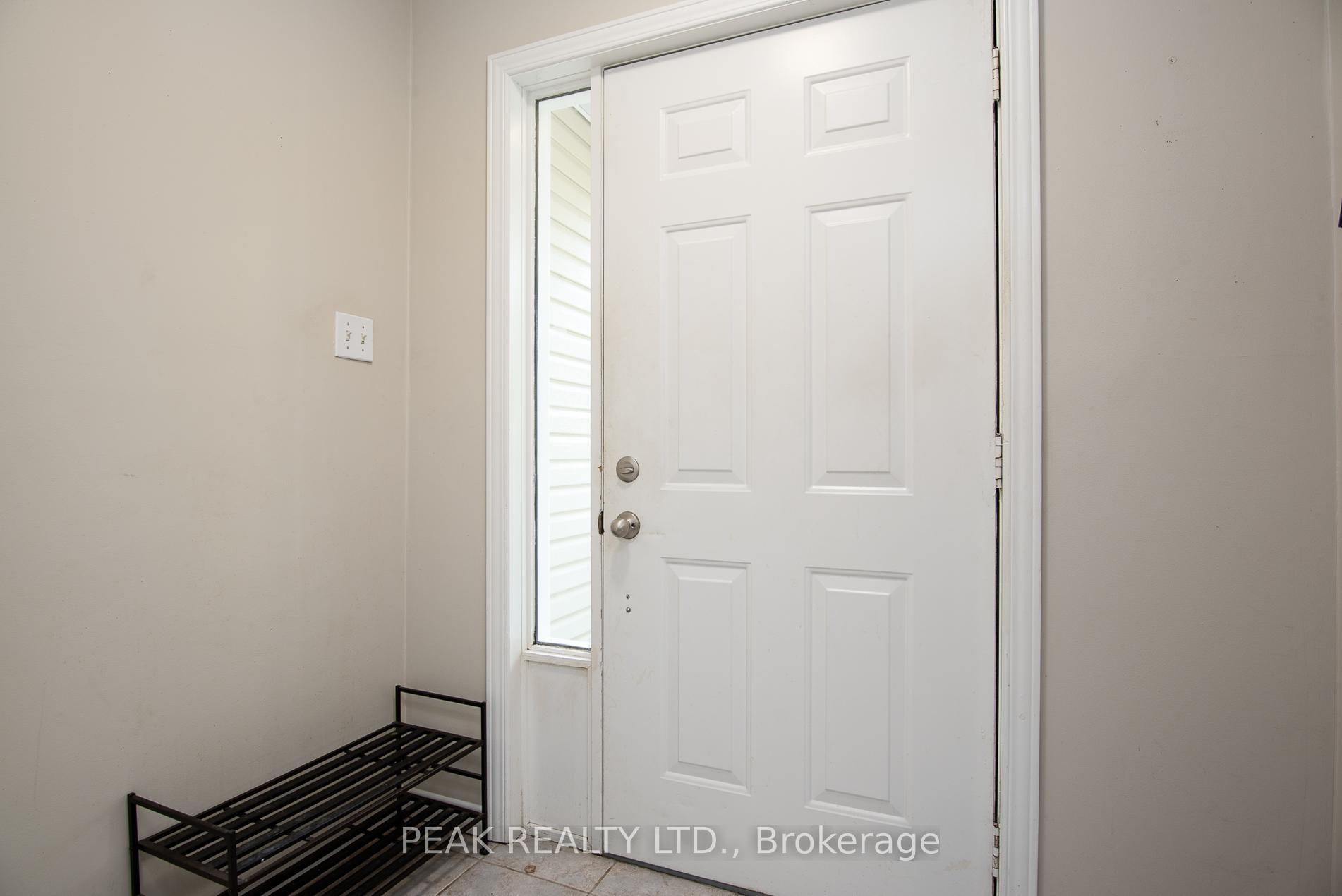Photo 6 of 9 Macville Avenue, Kitchener — HOMEH
