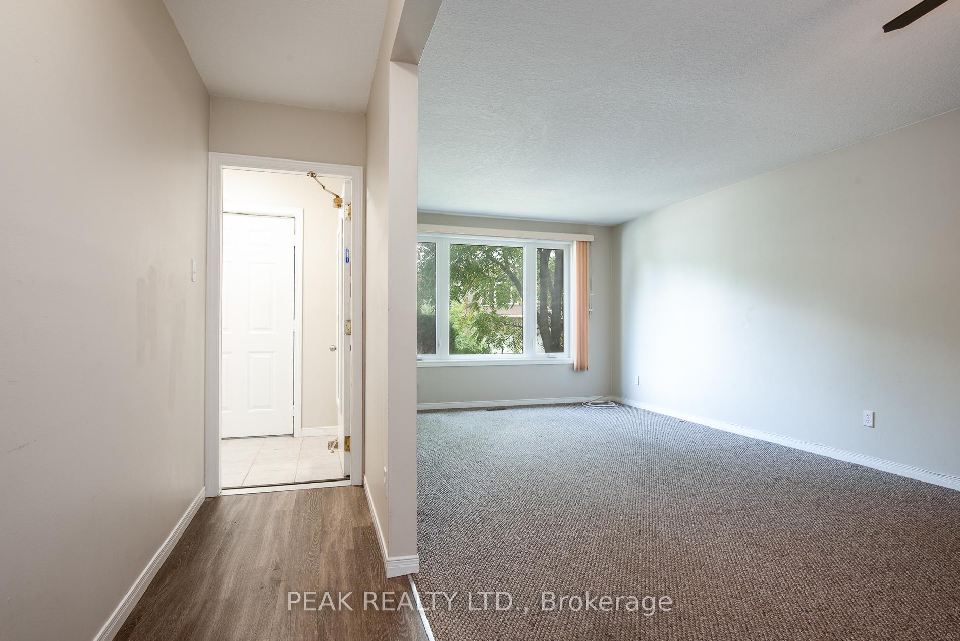 Photo 7 of 9 Macville Avenue, Kitchener — HOMEH