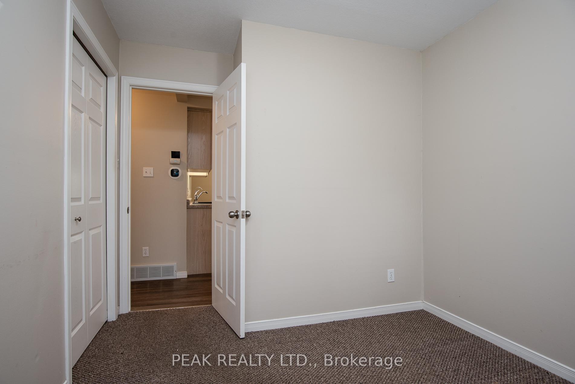 Photo 20 of 9 Macville Avenue, Kitchener — HOMEH
